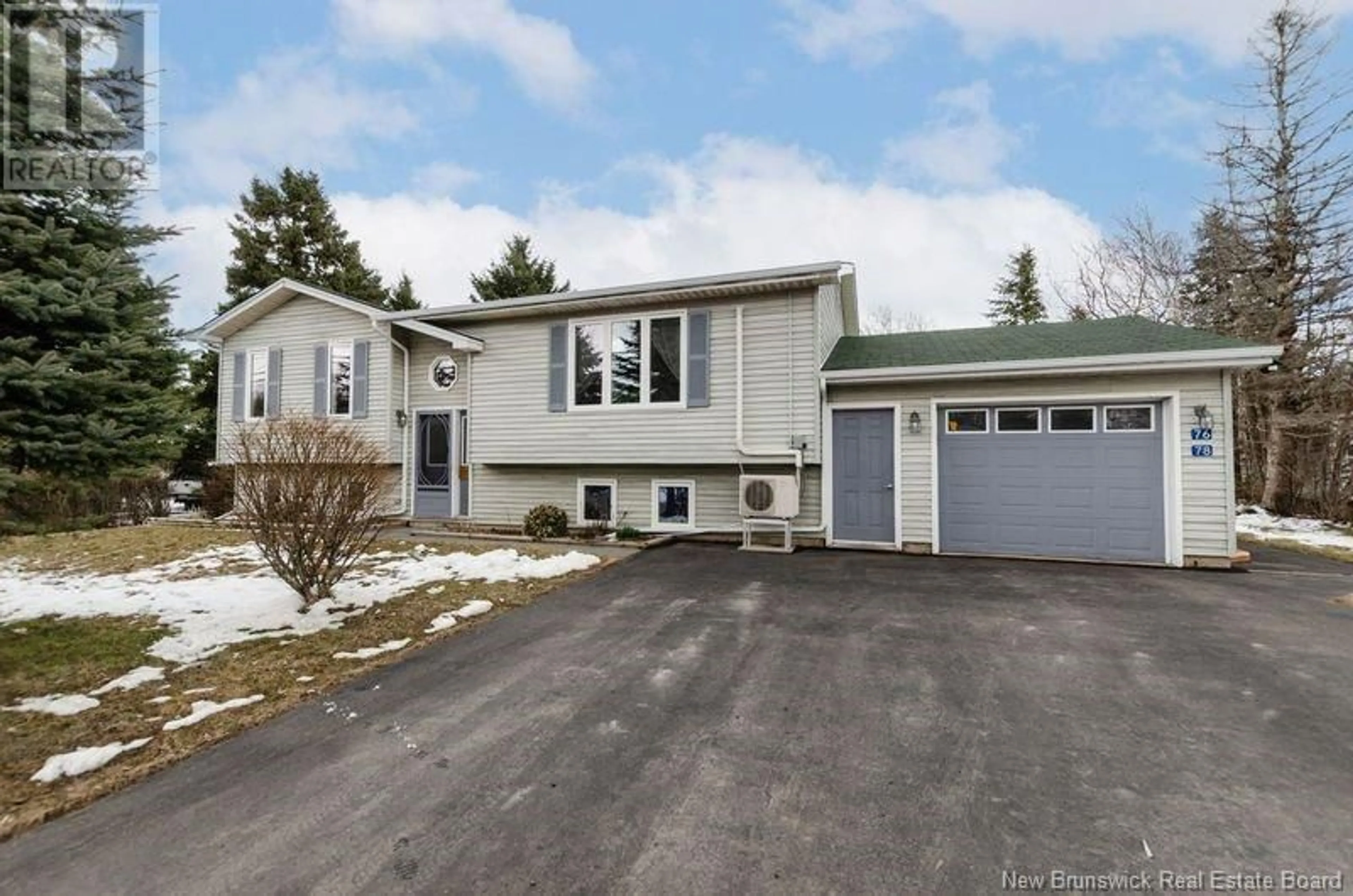 Home with vinyl exterior material, street for 76 POINTE DU CHENE ROAD, Shediac New Brunswick E4P2M2