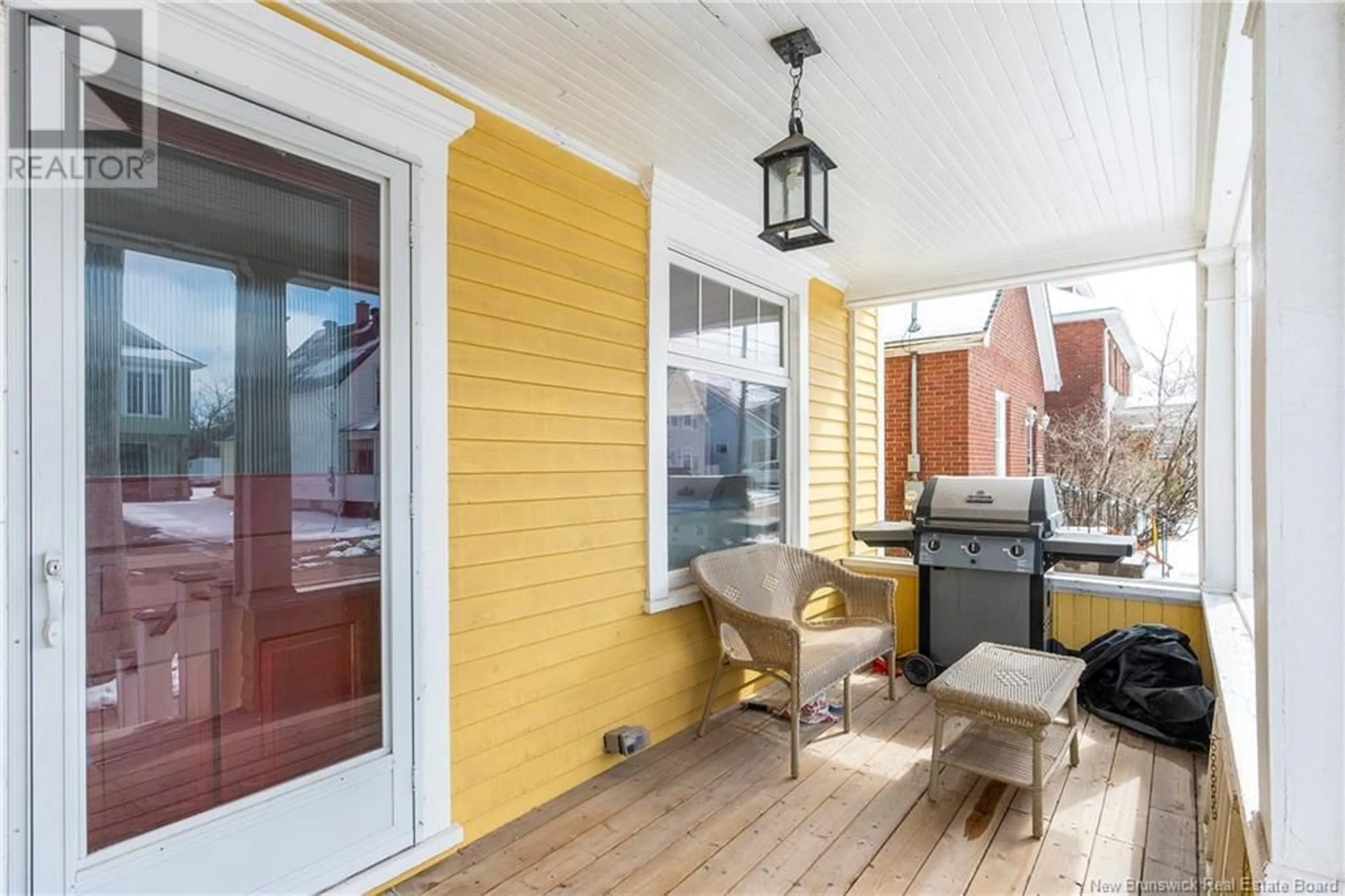 Patio, street for 425 LUTZ STREET, Moncton New Brunswick E1C5H2
