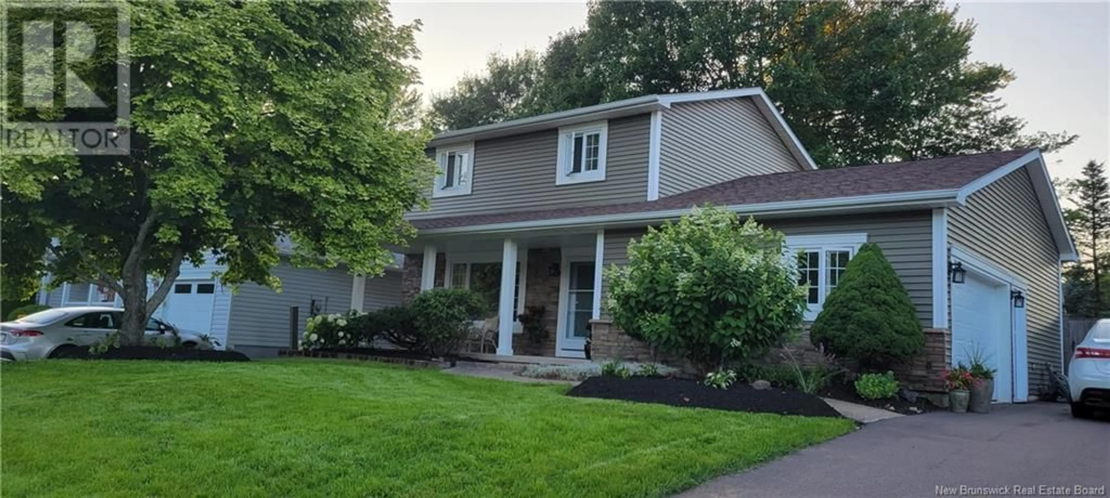 Home with vinyl exterior material, street for 508 ISABELLE STREET, Dieppe New Brunswick E1A6L9