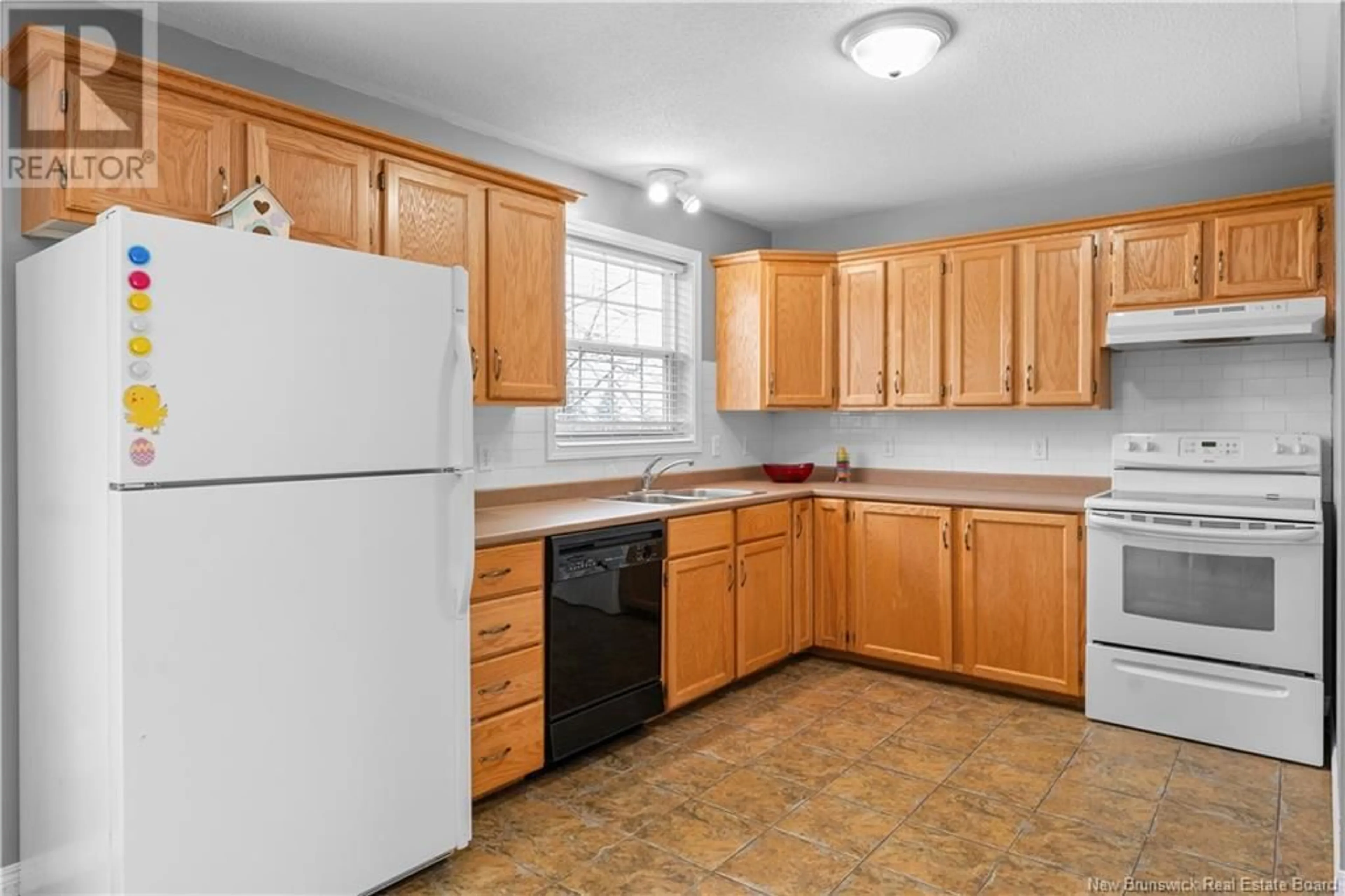 Standard kitchen, ceramic/tile floor for 30 GAGNON DRIVE, Moncton New Brunswick E1A0A5