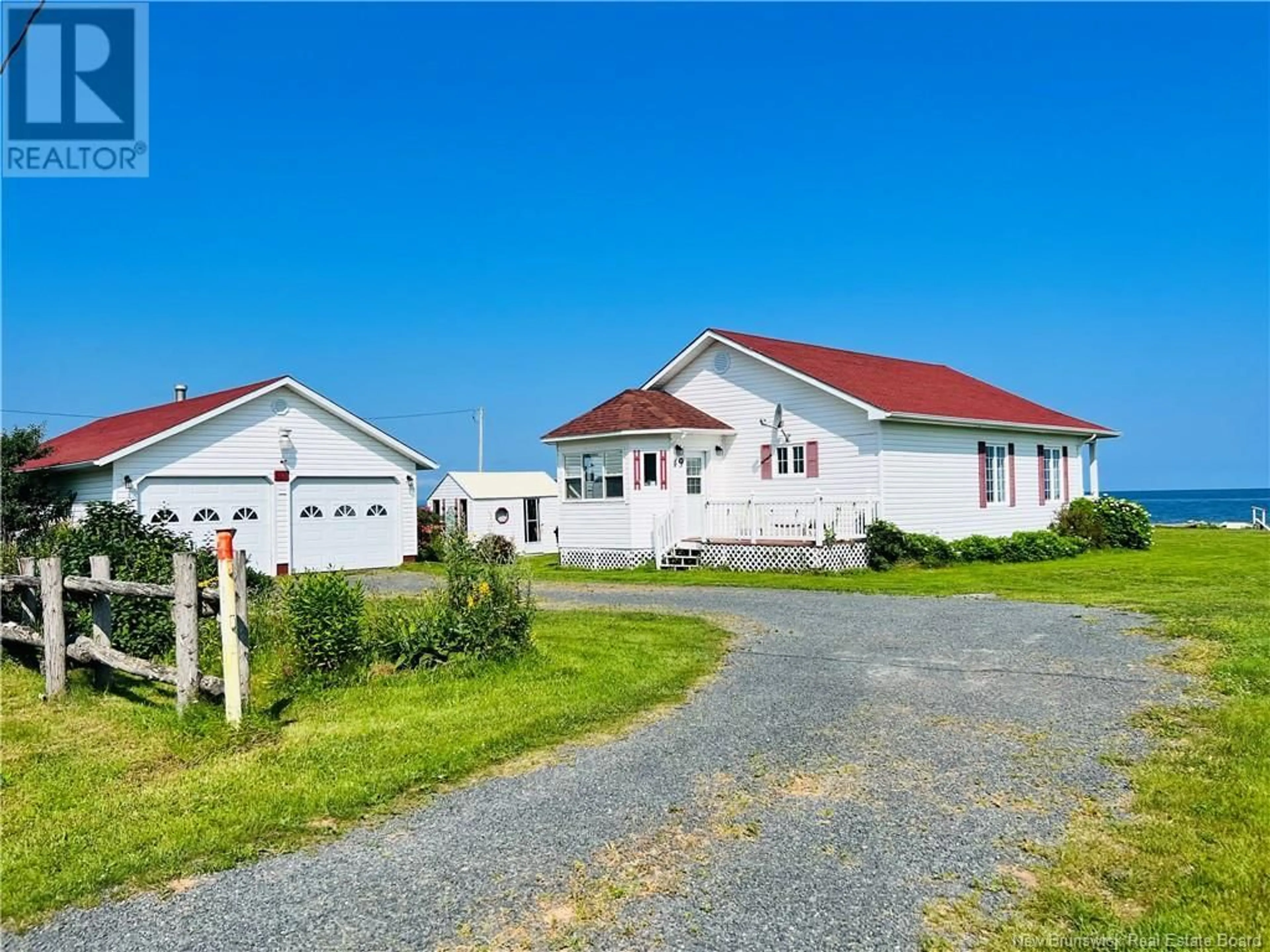 A pic from outside/outdoor area/front of a property/back of a property/a pic from drone, street for 49 OCEAN WALK, Salmon Beach New Brunswick E2A6C7