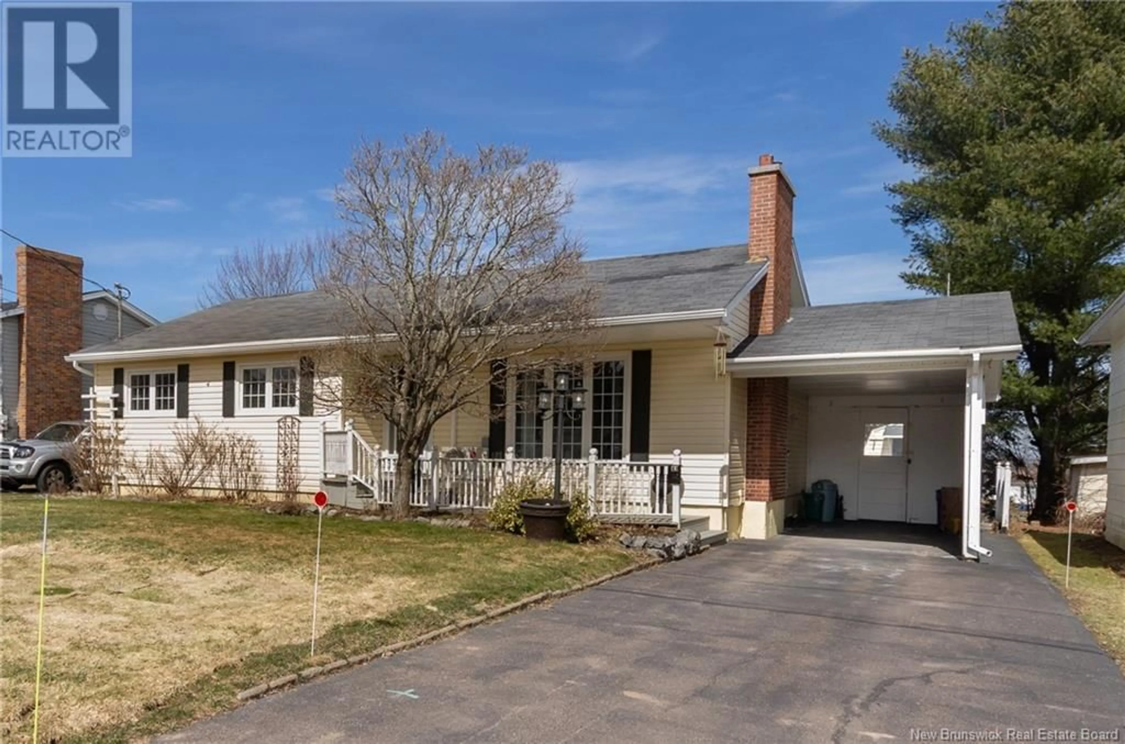 Home with vinyl exterior material, street for 10 SHERWOOD AVENUE, Riverview New Brunswick E1B3X7