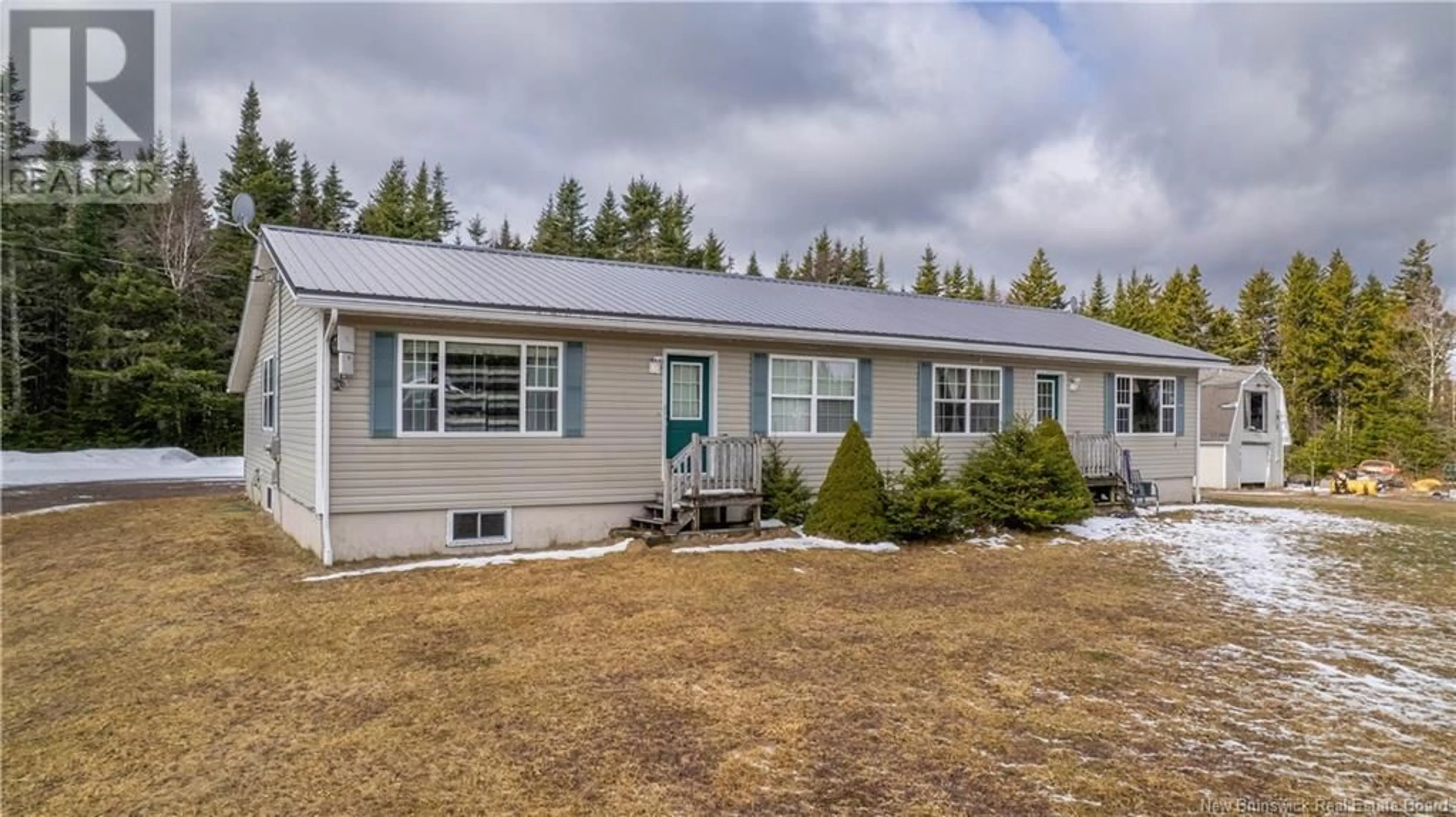 Home with vinyl exterior material, street for 45 FUNDY BAY DRIVE, St George New Brunswick E5C3E3