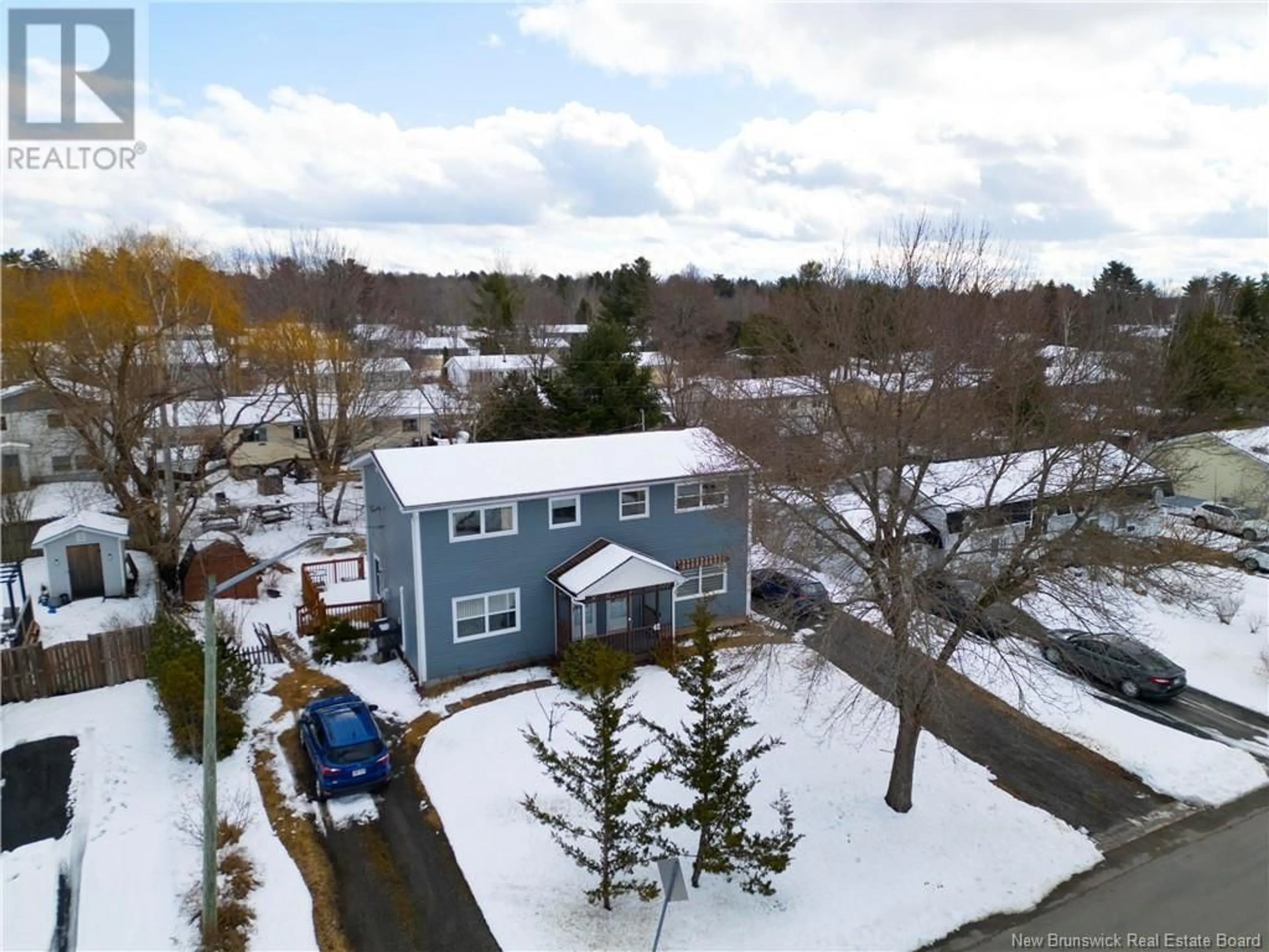 A pic from outside/outdoor area/front of a property/back of a property/a pic from drone, unknown for 42 NEVILLE STREET, Fredericton New Brunswick E3A4Z5