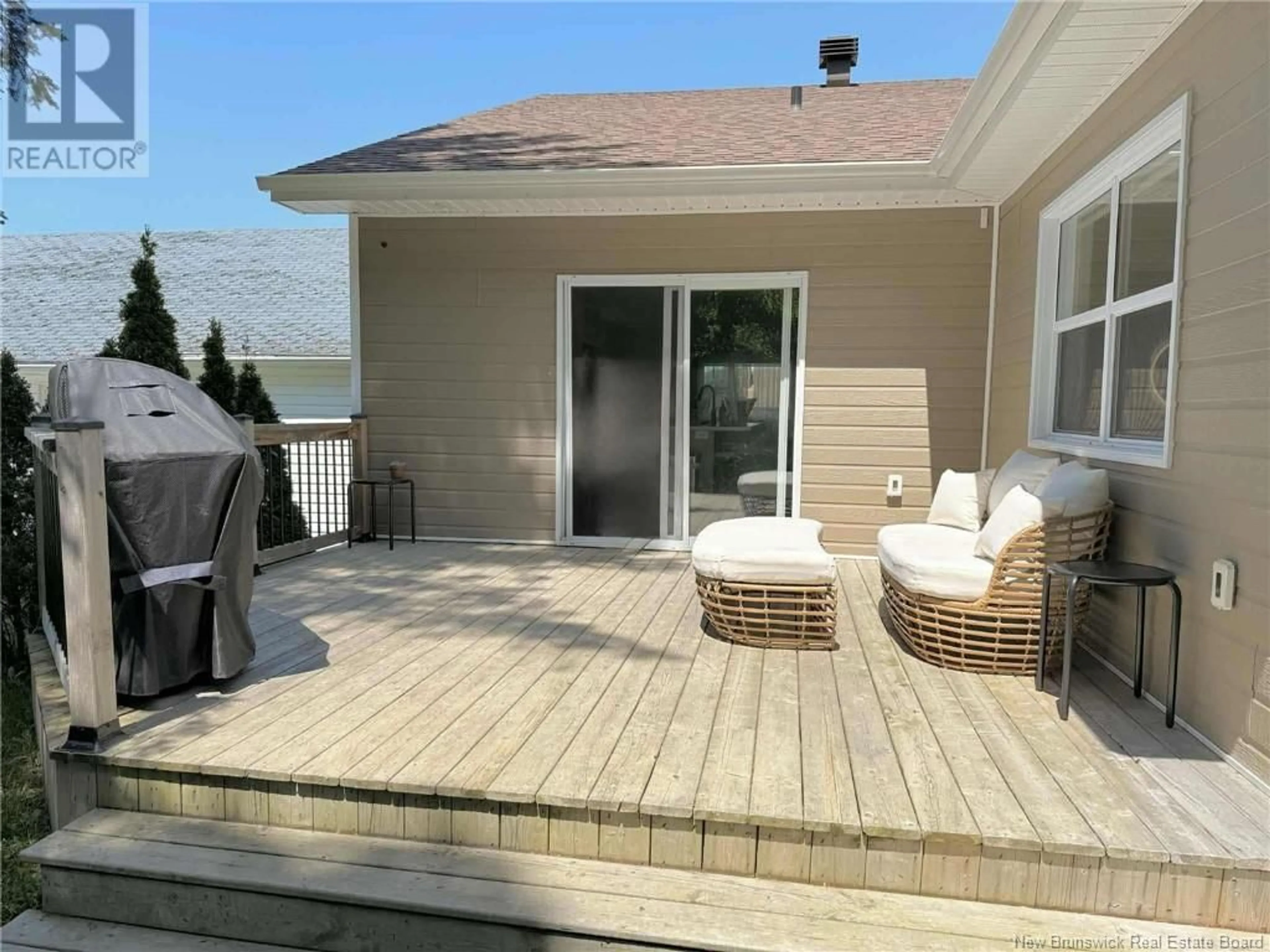 Patio, water/lake/river/ocean view for 88 ARRAN STREET, Campbellton New Brunswick E3N1L8