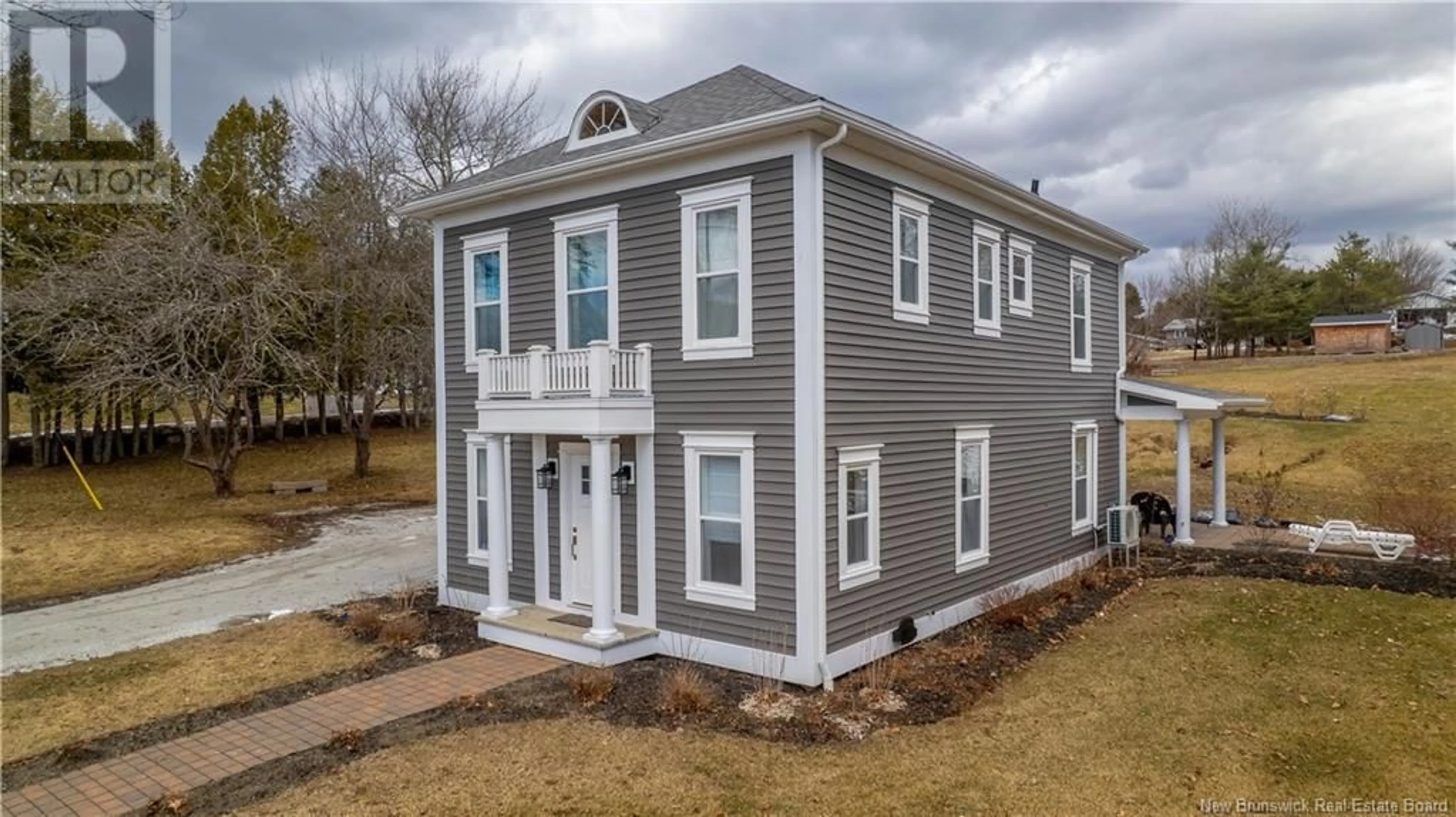 Home with vinyl exterior material, building for 44 RIVERVIEW AVENUE, St George New Brunswick E5C3M6