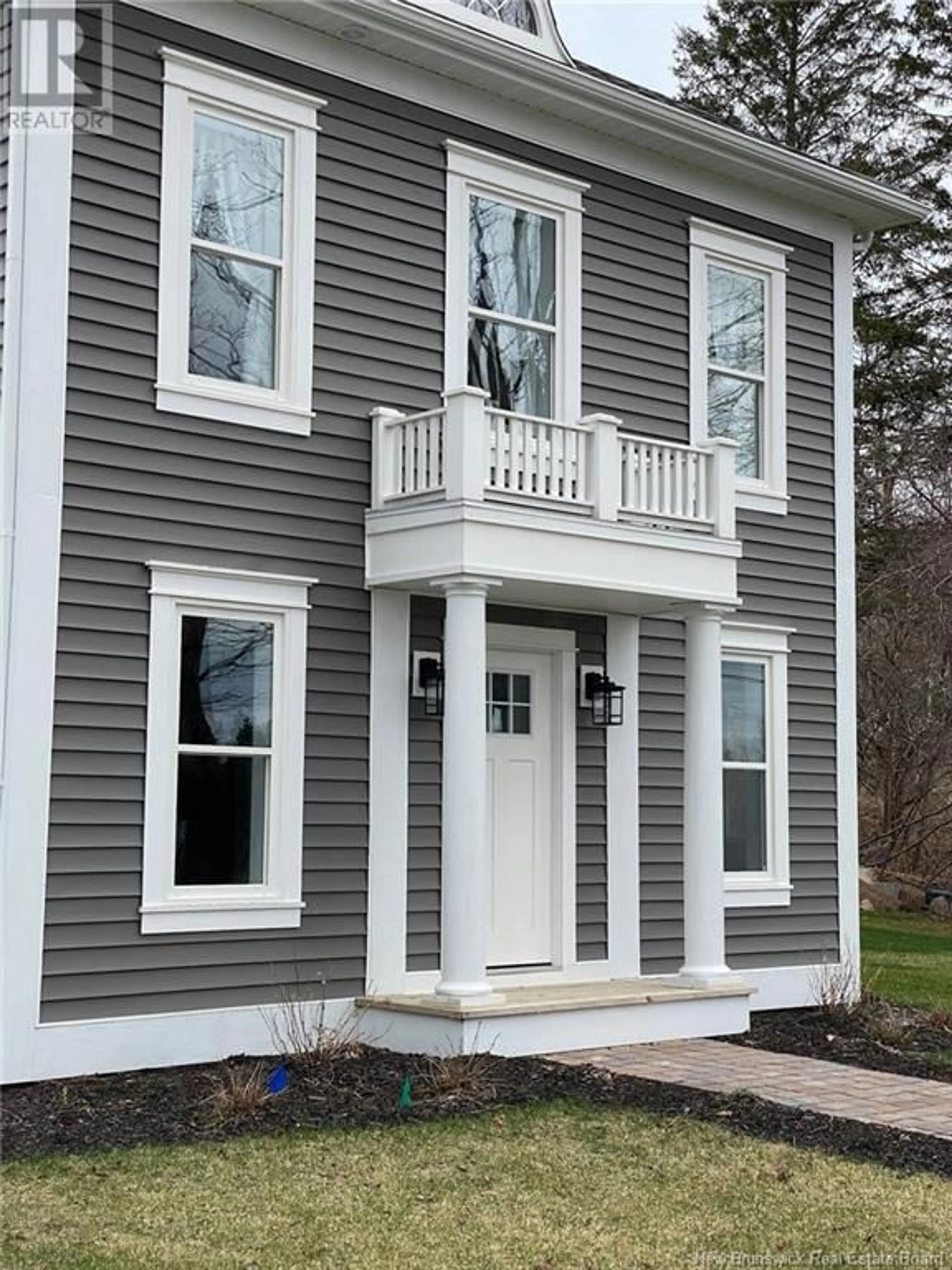 Home with vinyl exterior material, street for 44 RIVERVIEW AVENUE, St George New Brunswick E5C3M6