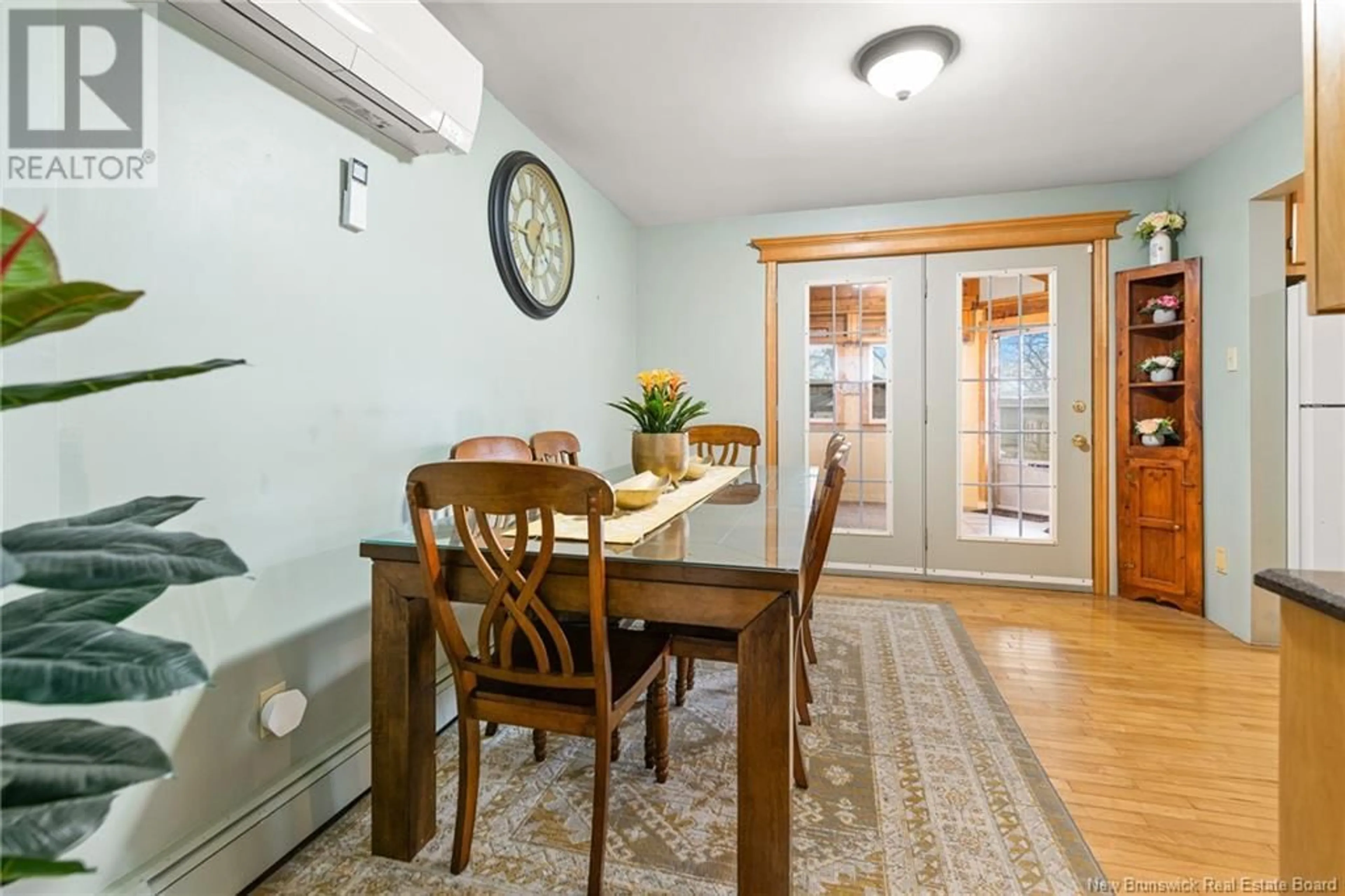 Dining room, wood/laminate floor for 117 MONTGOMERY AVENUE, Riverview New Brunswick E1B1Z1