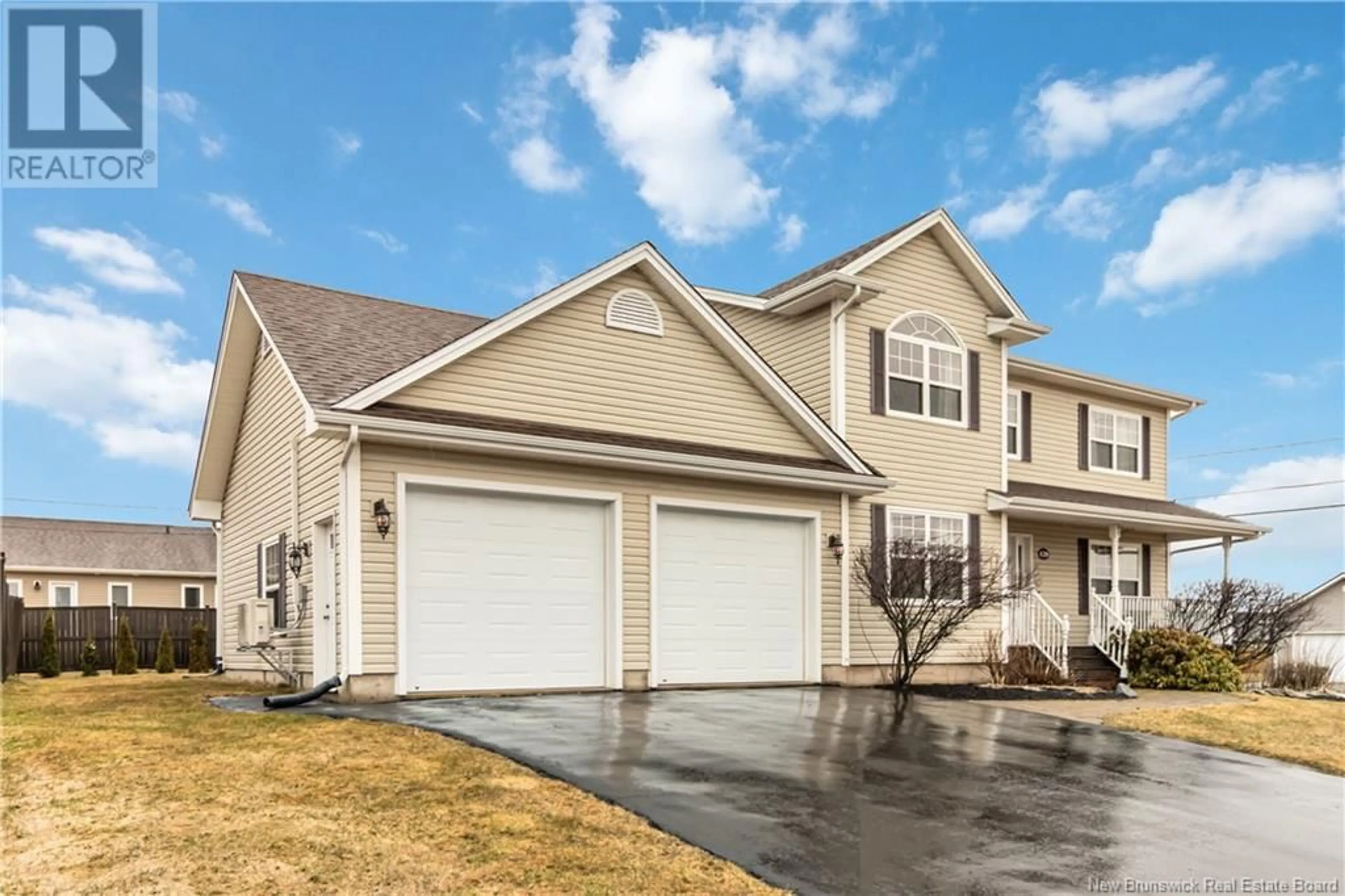 Home with vinyl exterior material, street for 129 SAWGRASS, Riverview New Brunswick E1B0H1