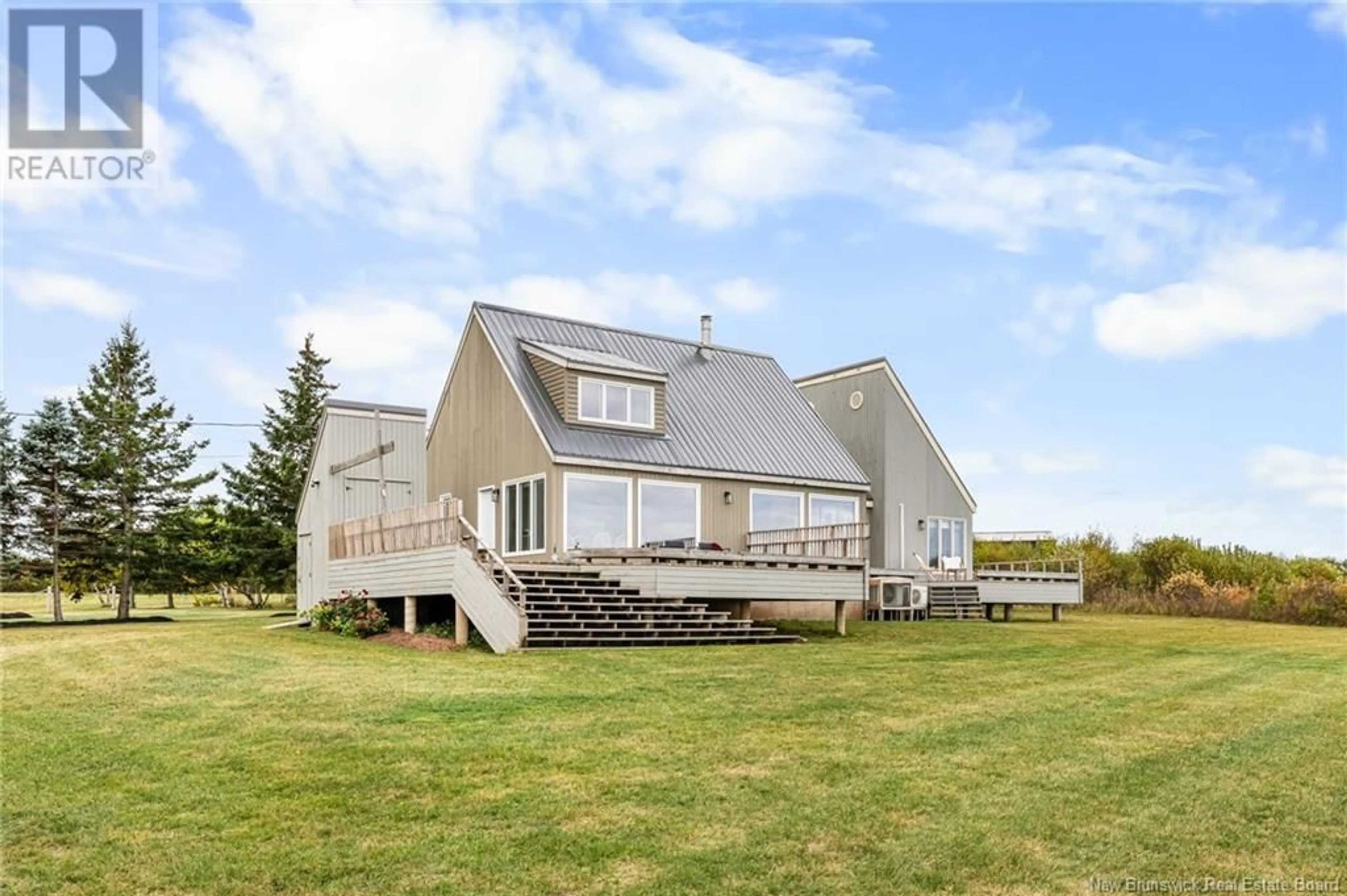 Home with vinyl exterior material, water/lake/river/ocean view for 1148 DE LA FALAISE AVENUE, Cap-Pelé New Brunswick E4N1P5