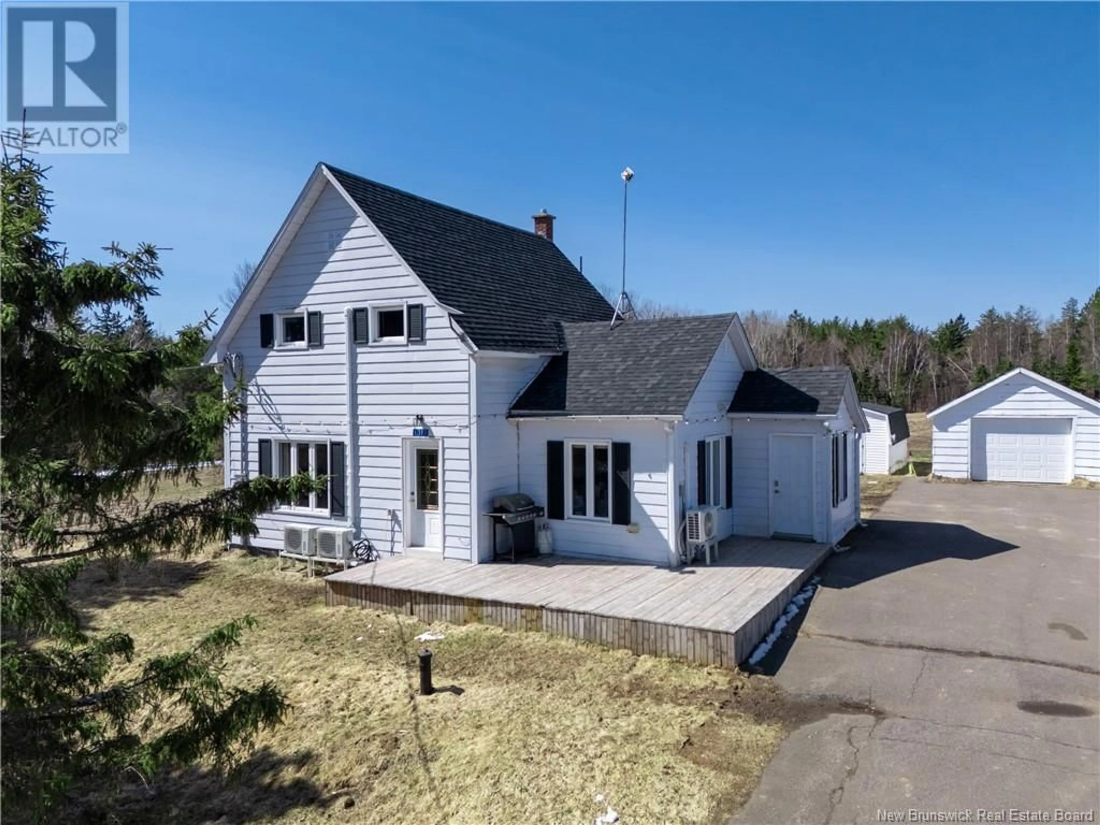 A pic from outside/outdoor area/front of a property/back of a property/a pic from drone, street for 1319 LAWSON ROAD, Saint-Norbert New Brunswick E4S2N8