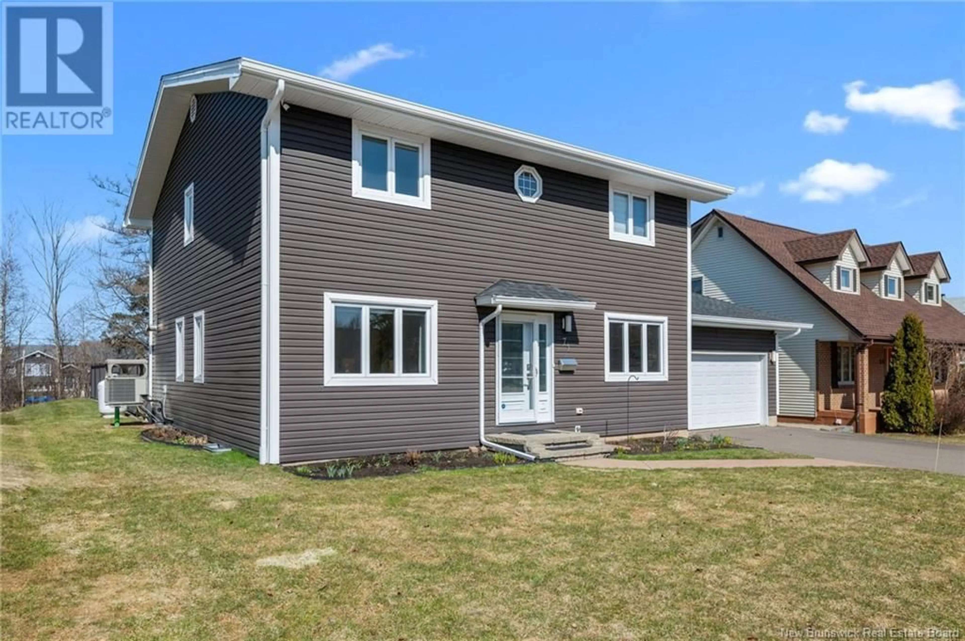 Home with vinyl exterior material, street for 71 TAMARACK TERRACE, Moncton New Brunswick E1A5R1