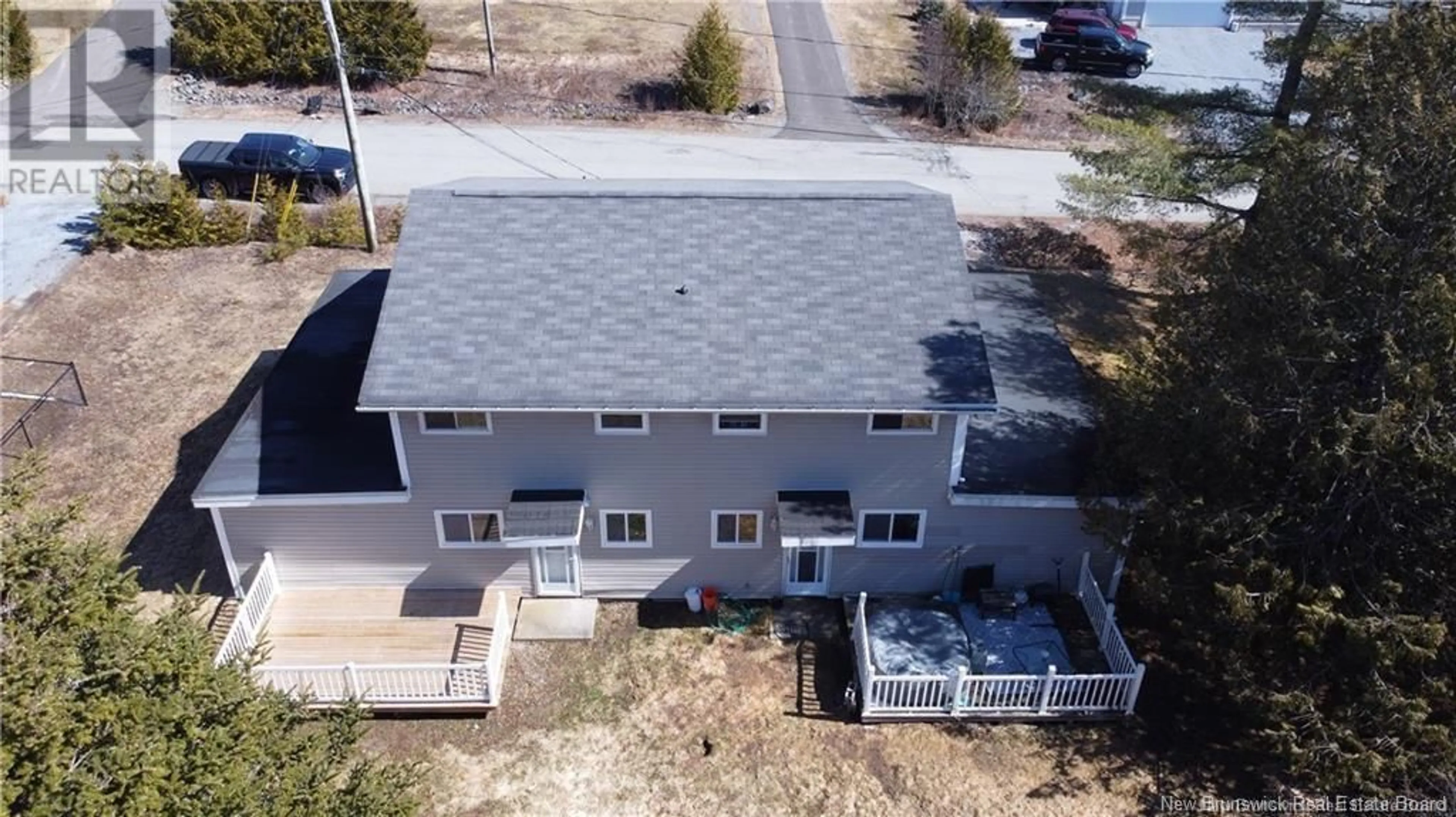 A pic from outside/outdoor area/front of a property/back of a property/a pic from drone, building for 29 & 31 FORIERE DRIVE, Saint John New Brunswick E2N1J4
