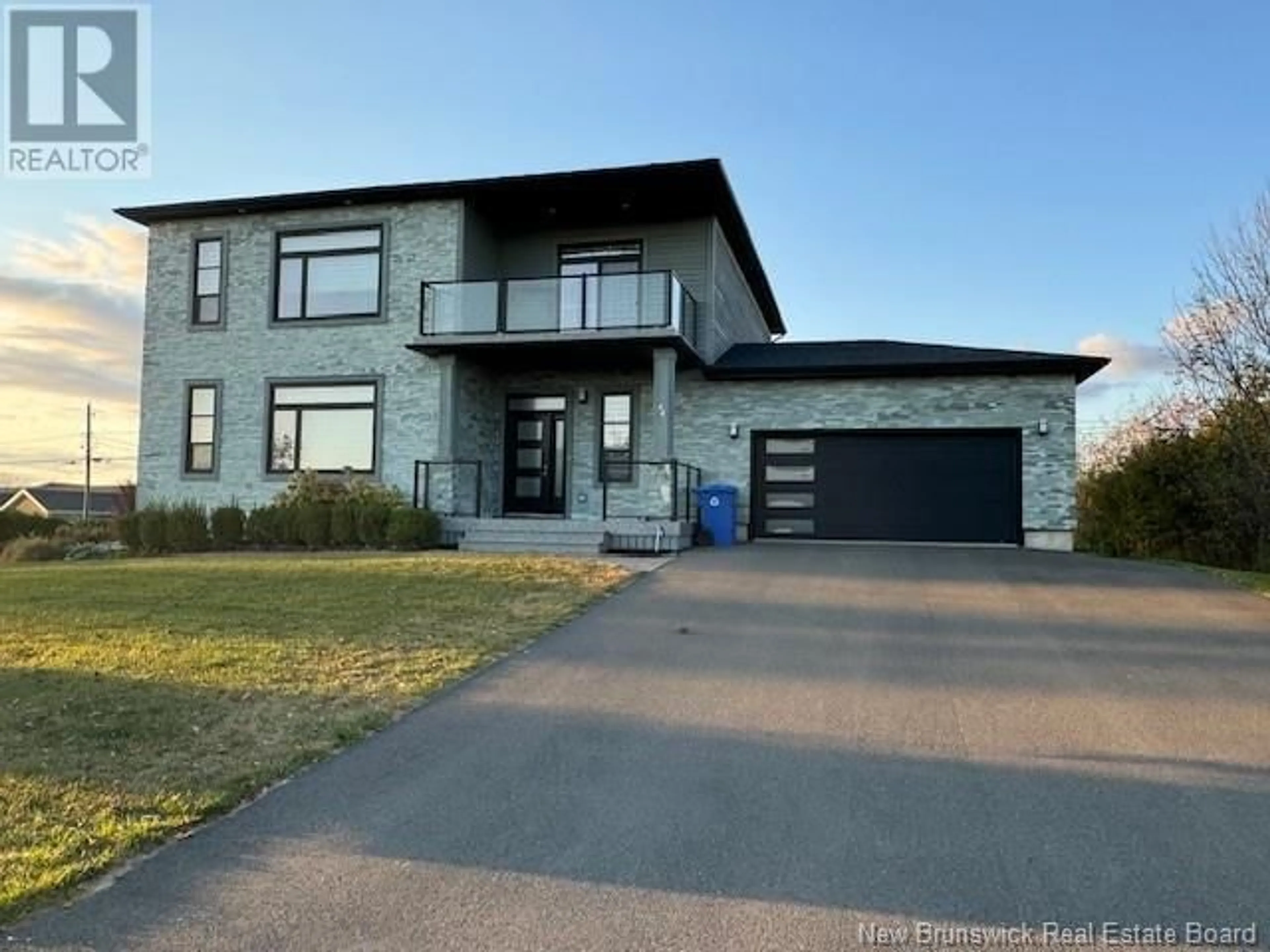 Unknown for 44 Bicentennial Drive, Woodstock New Brunswick E7M6A7