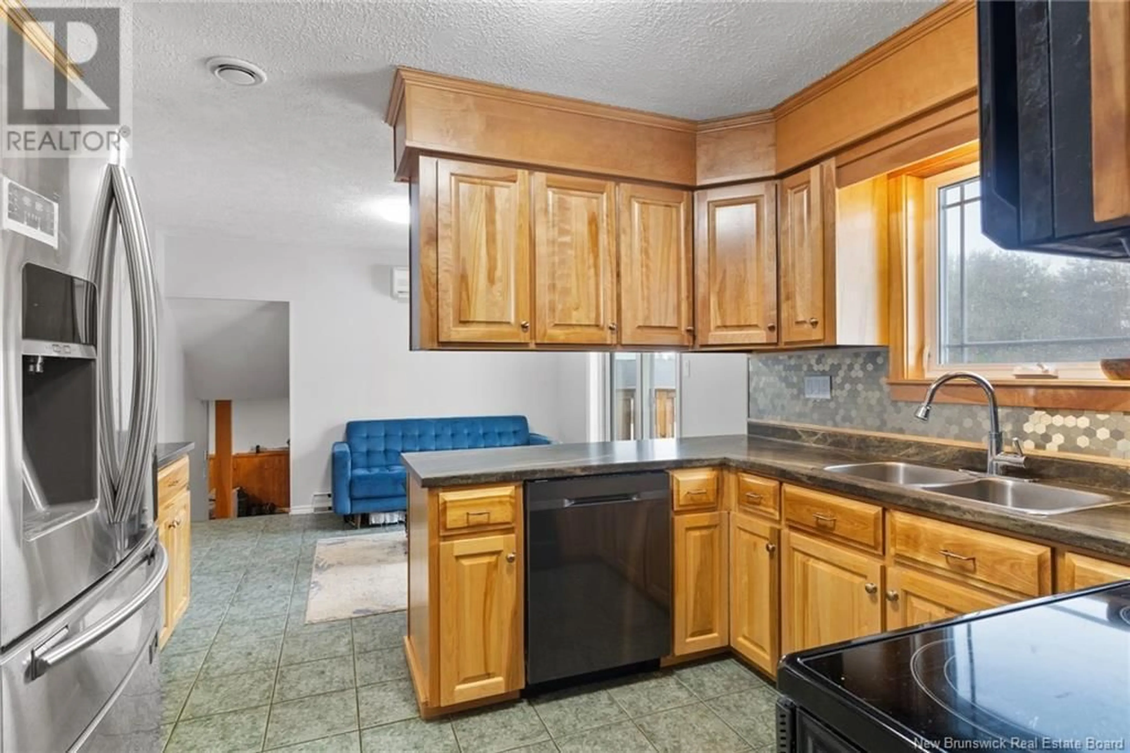 Standard kitchen, ceramic/tile floor for 9 GILBERT DRIVE, Burton New Brunswick E2V3H8
