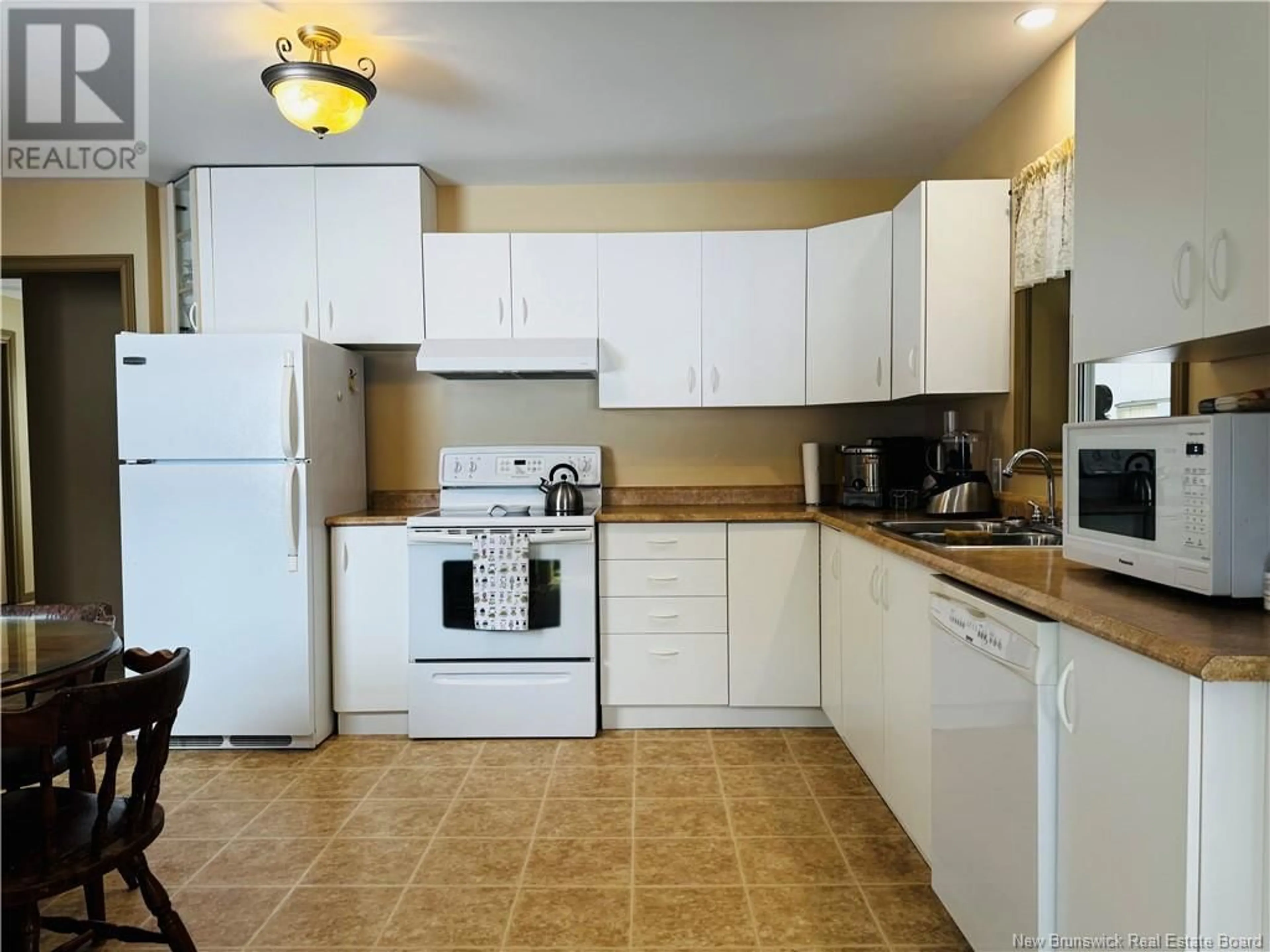 Standard kitchen, unknown for 4103 ROUTE 180, South Tetagouche New Brunswick E2A7E9