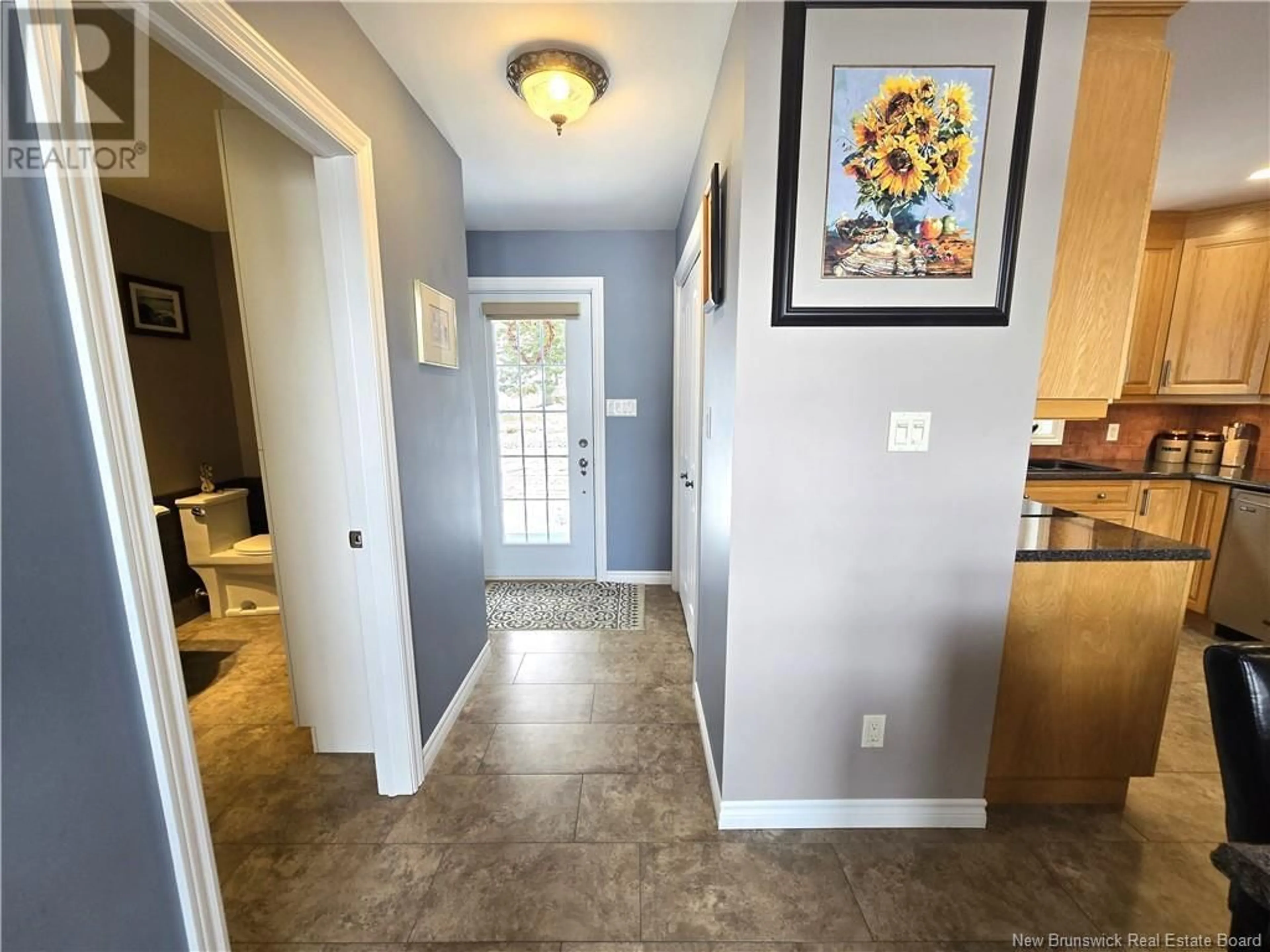 Indoor entryway for 580 DE L'ÉGLISE ROAD, Lac Baker New Brunswick E7A1L4