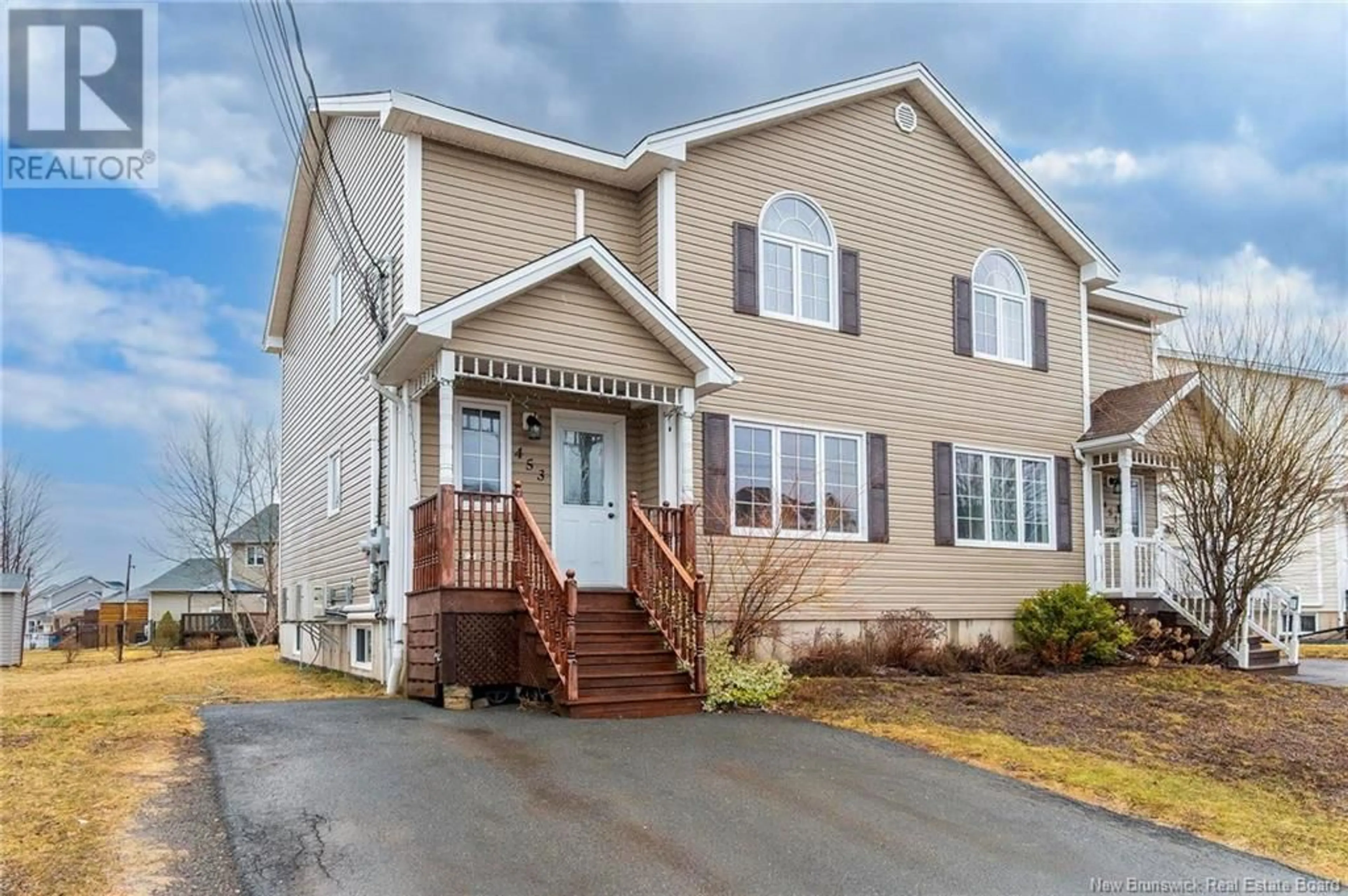 Home with vinyl exterior material, street for 453 TWIN OAKS DRIVE, Moncton New Brunswick E1G0J2
