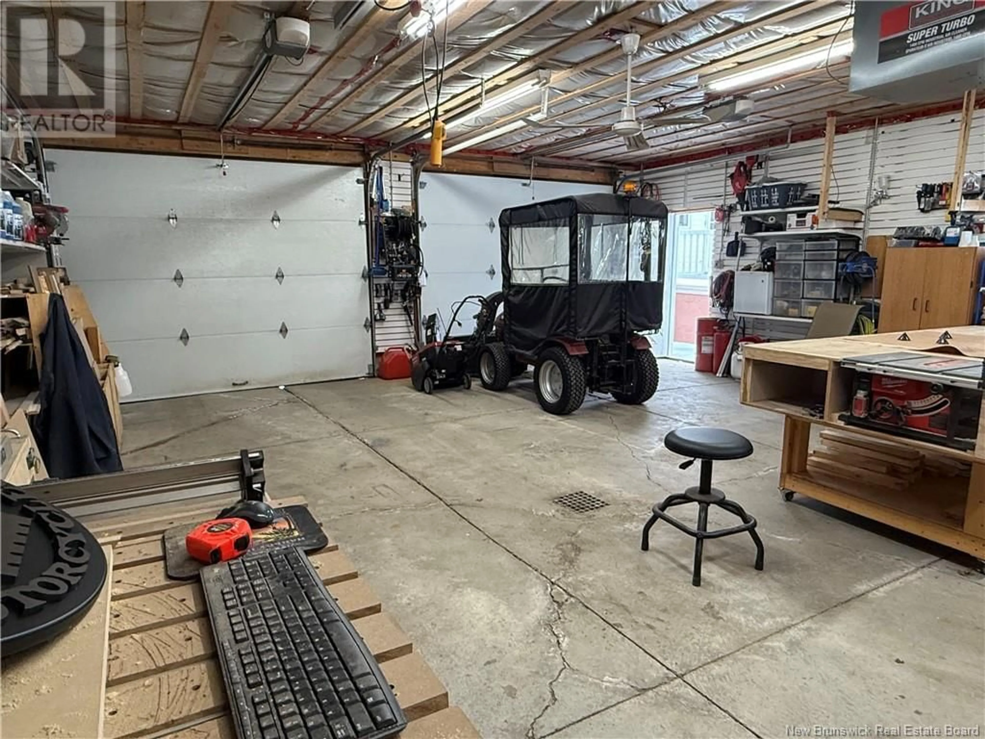 Indoor garage for 34 DOMINIQUE STREET, Grand Falls New Brunswick E3Y1A2