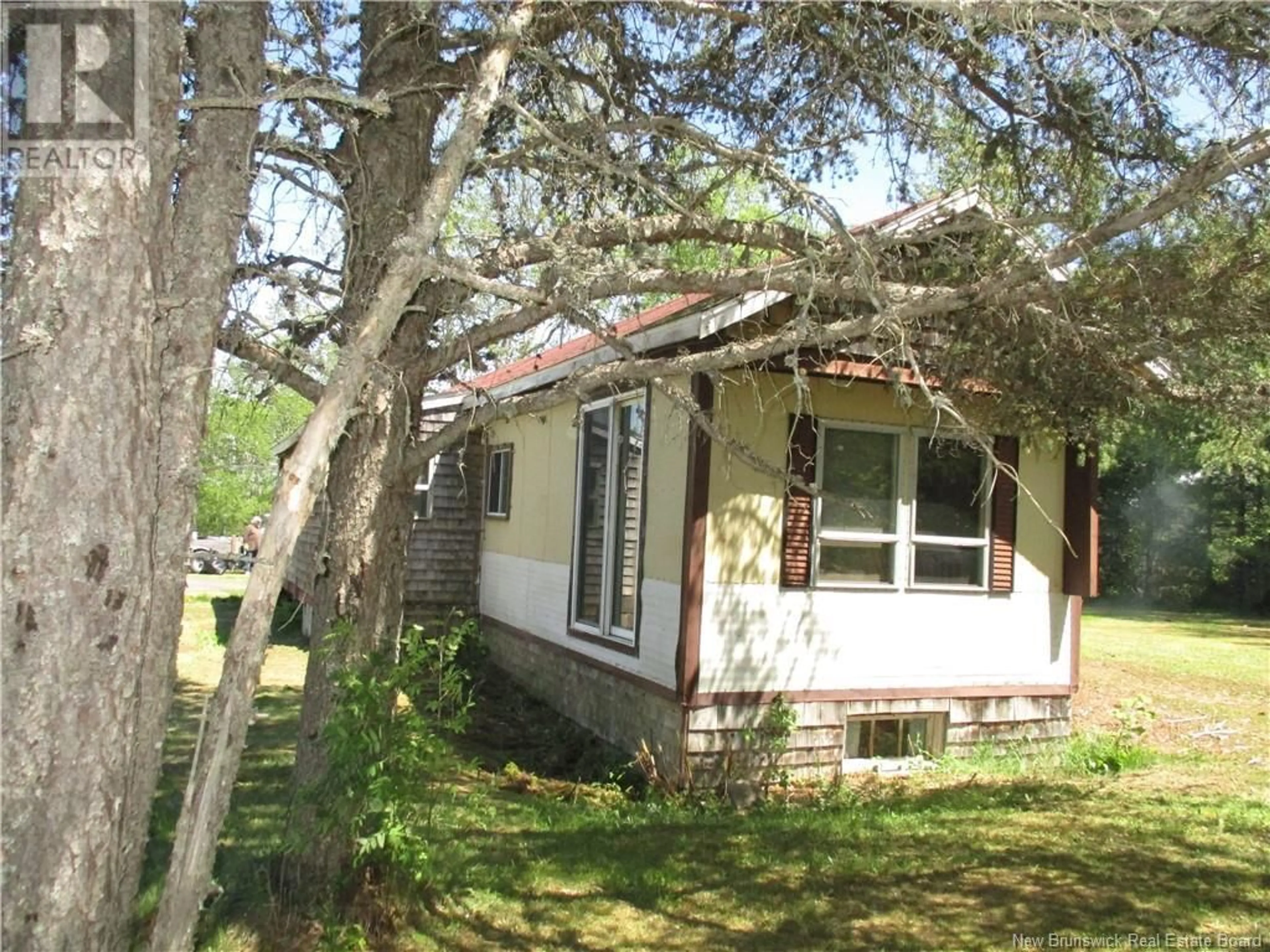 Shed for 2 DAIGLE STREET, Lower Greenwich New Brunswick E5K4G8