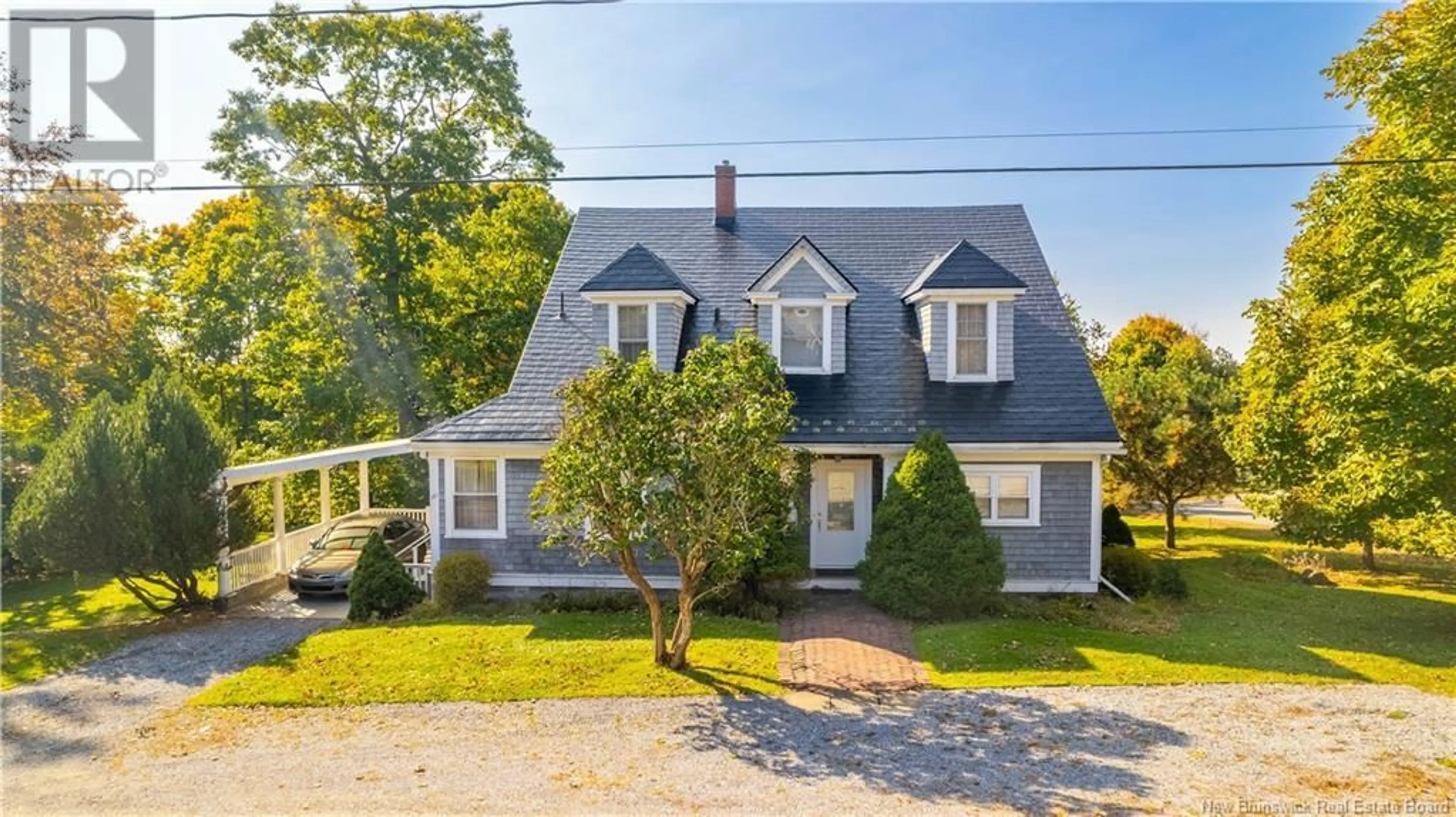 A pic from outside/outdoor area/front of a property/back of a property/a pic from drone, street for 101 CARLETON STREET, Saint Andrews New Brunswick E5B1N1