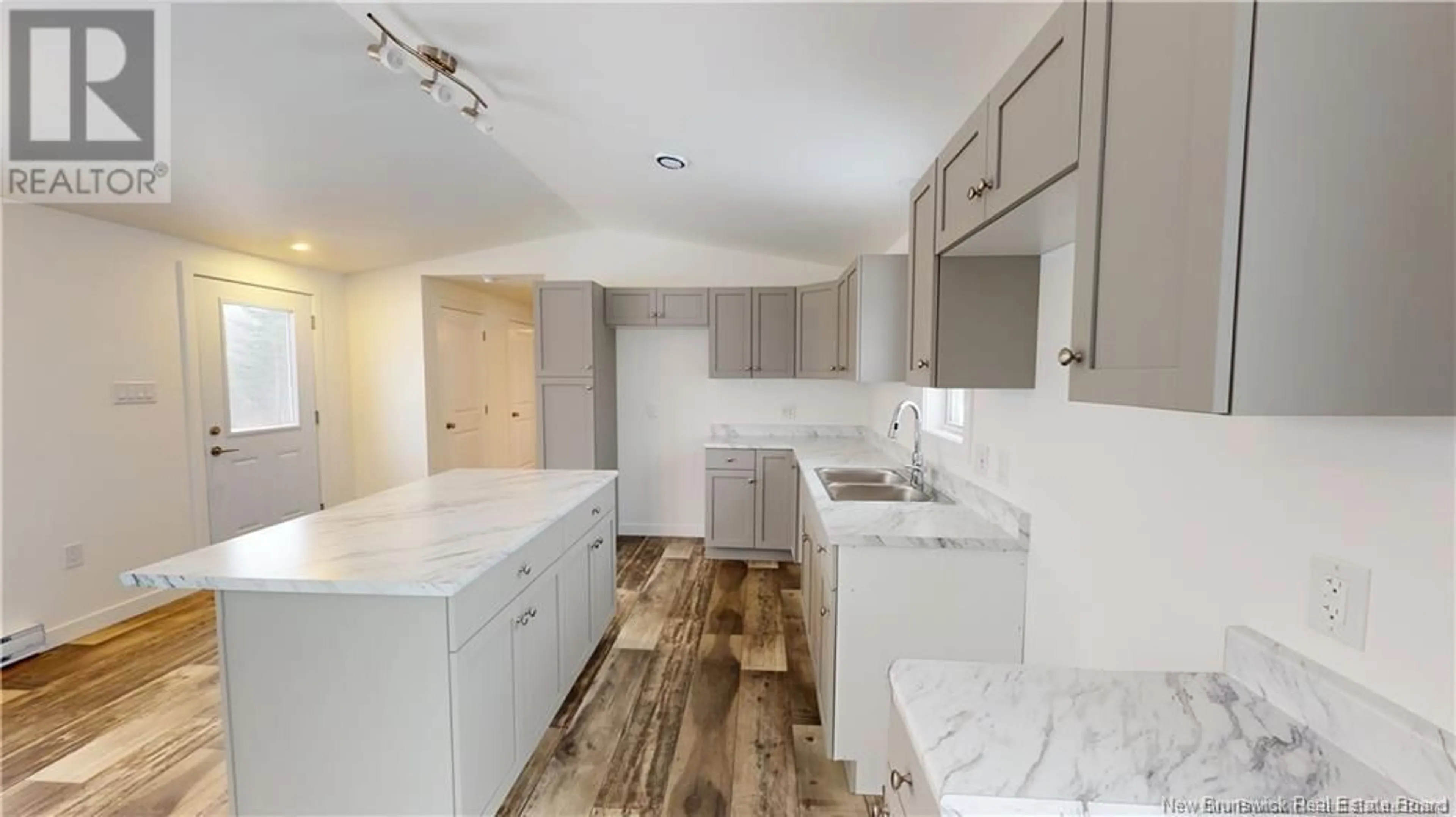 Open concept kitchen, ceramic/tile floor for 3 RONALD WOODWORTH ROAD, Tracyville New Brunswick E5L1M7