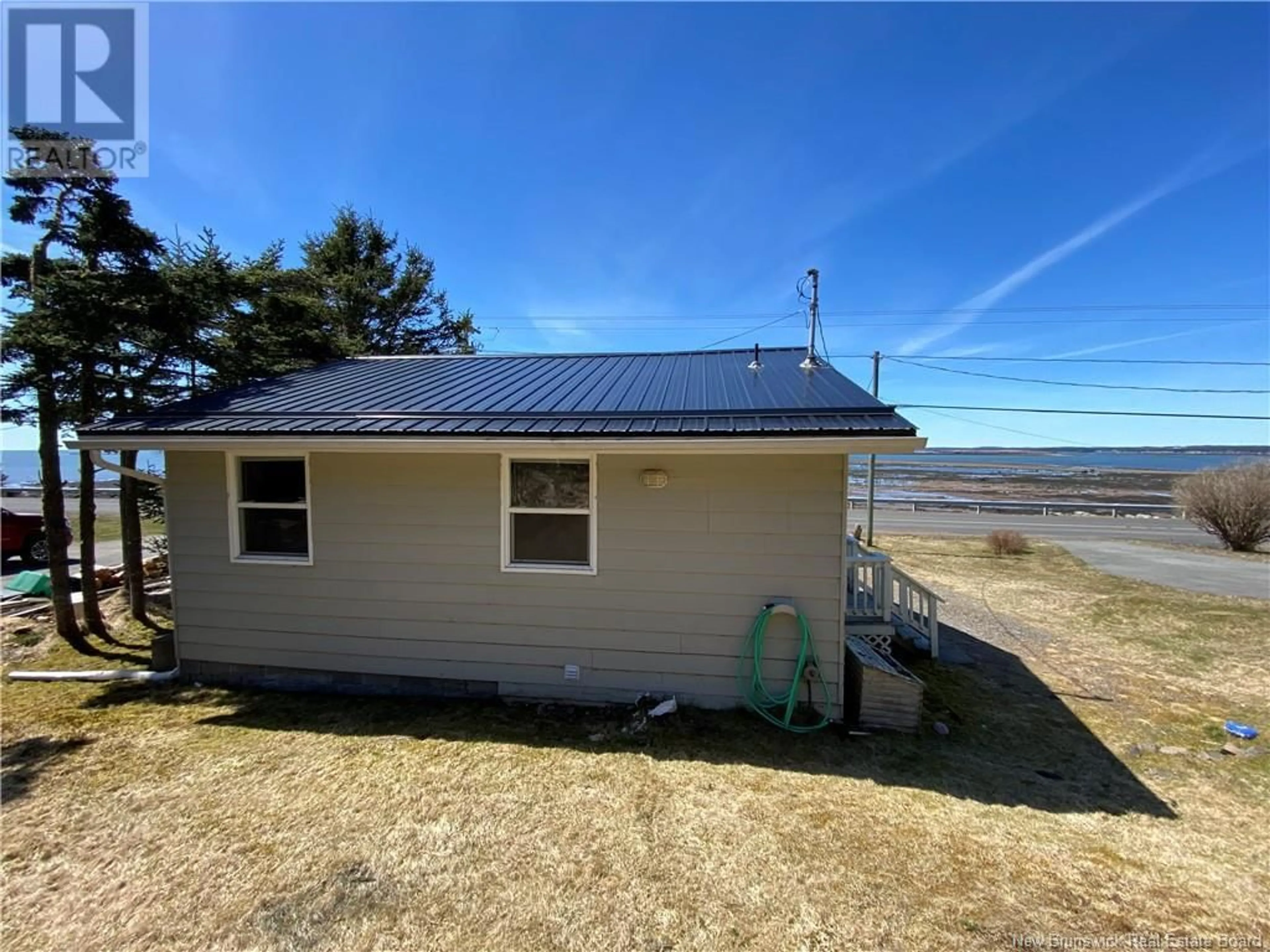 Unknown for 377 MACES BAY RD, Maces Bay New Brunswick E5J1S8