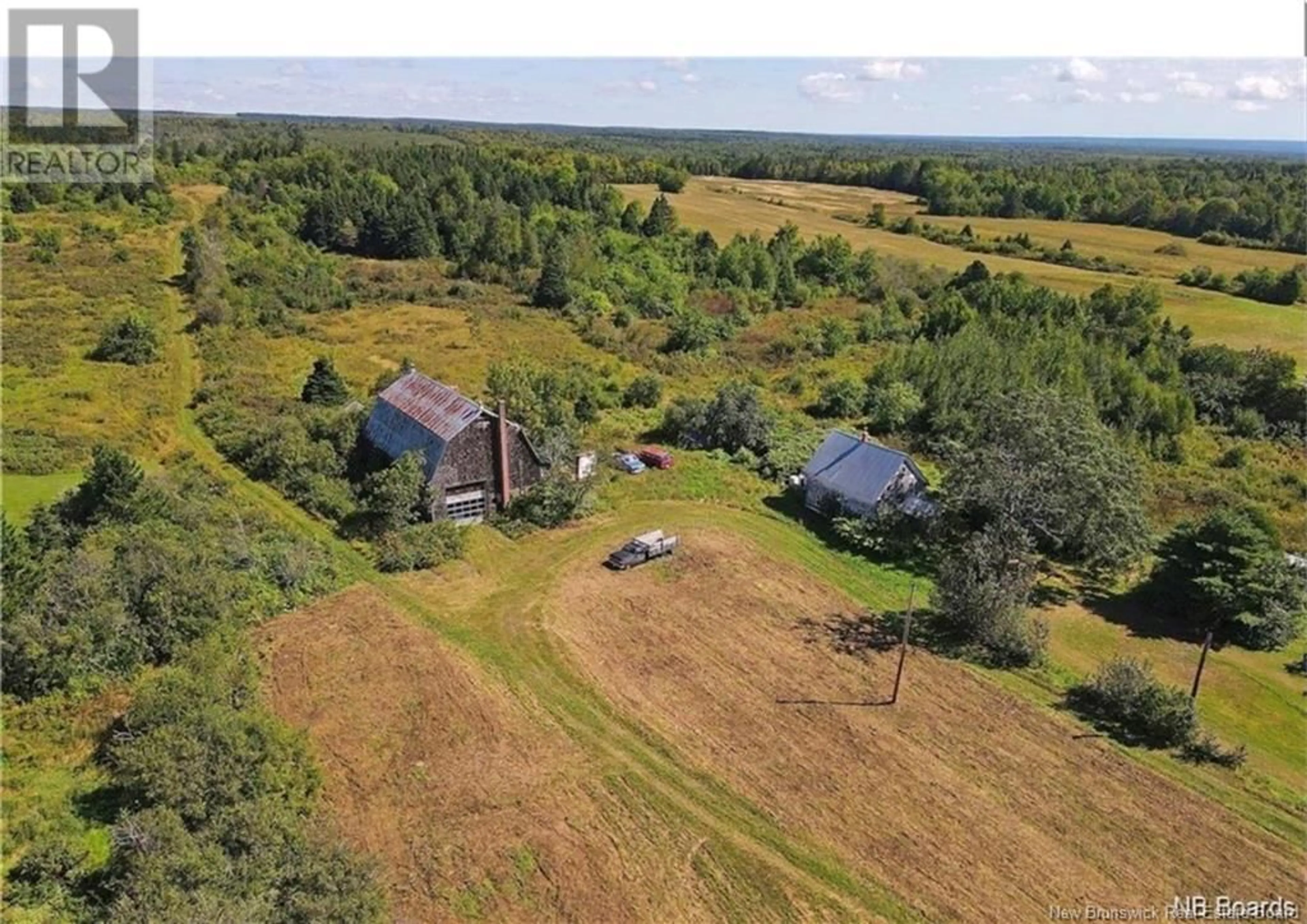 A pic from outside/outdoor area/front of a property/back of a property/a pic from drone, unknown for 1708 107 ROUTE, Williamsburg New Brunswick E6B1W4