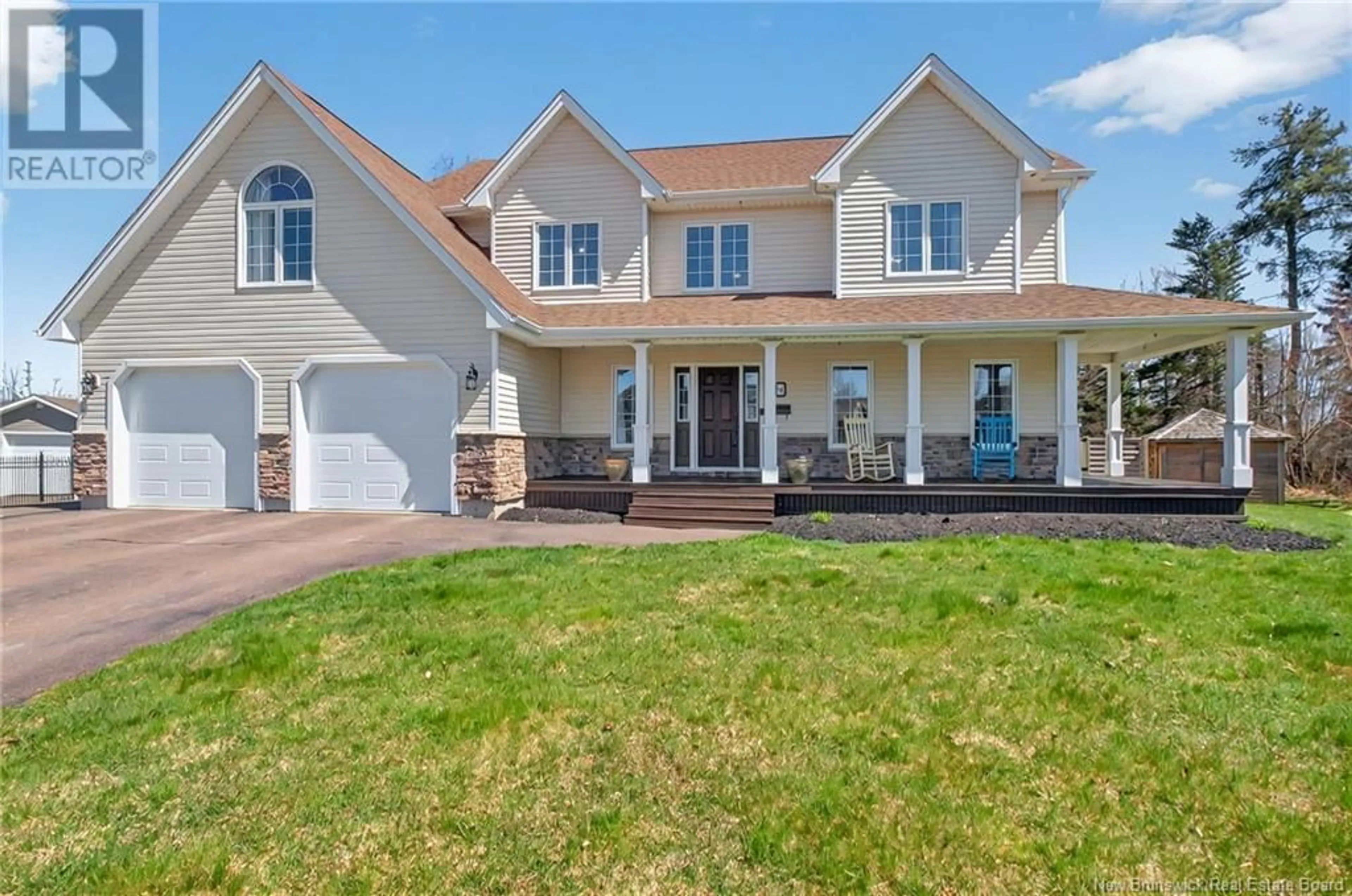 Home with vinyl exterior material, street for 64 ARSÈNE STREET, Dieppe New Brunswick E1A0A7