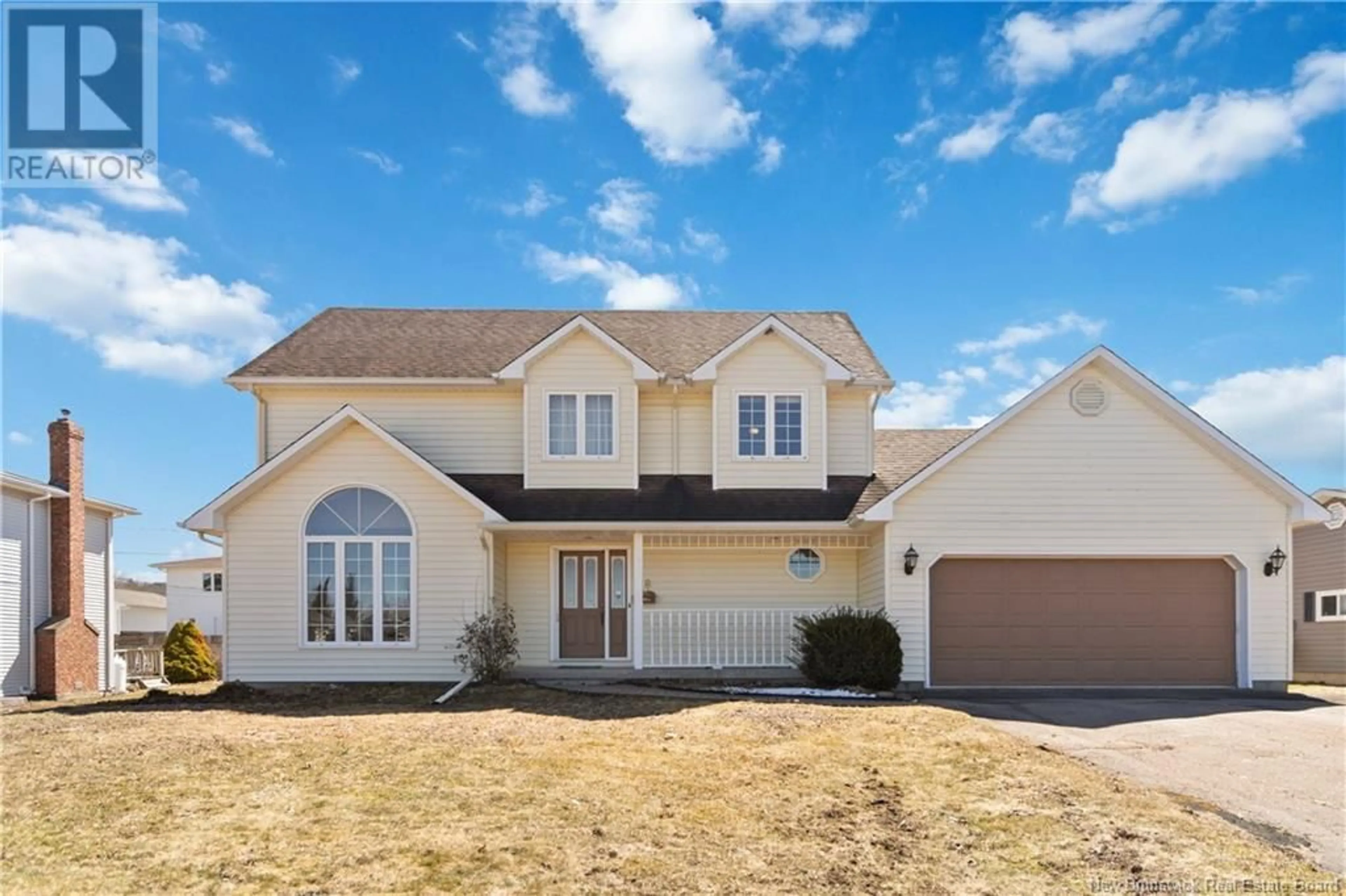 Home with vinyl exterior material, street for 58 CHERRY COURT, Riverview New Brunswick E1B4K2