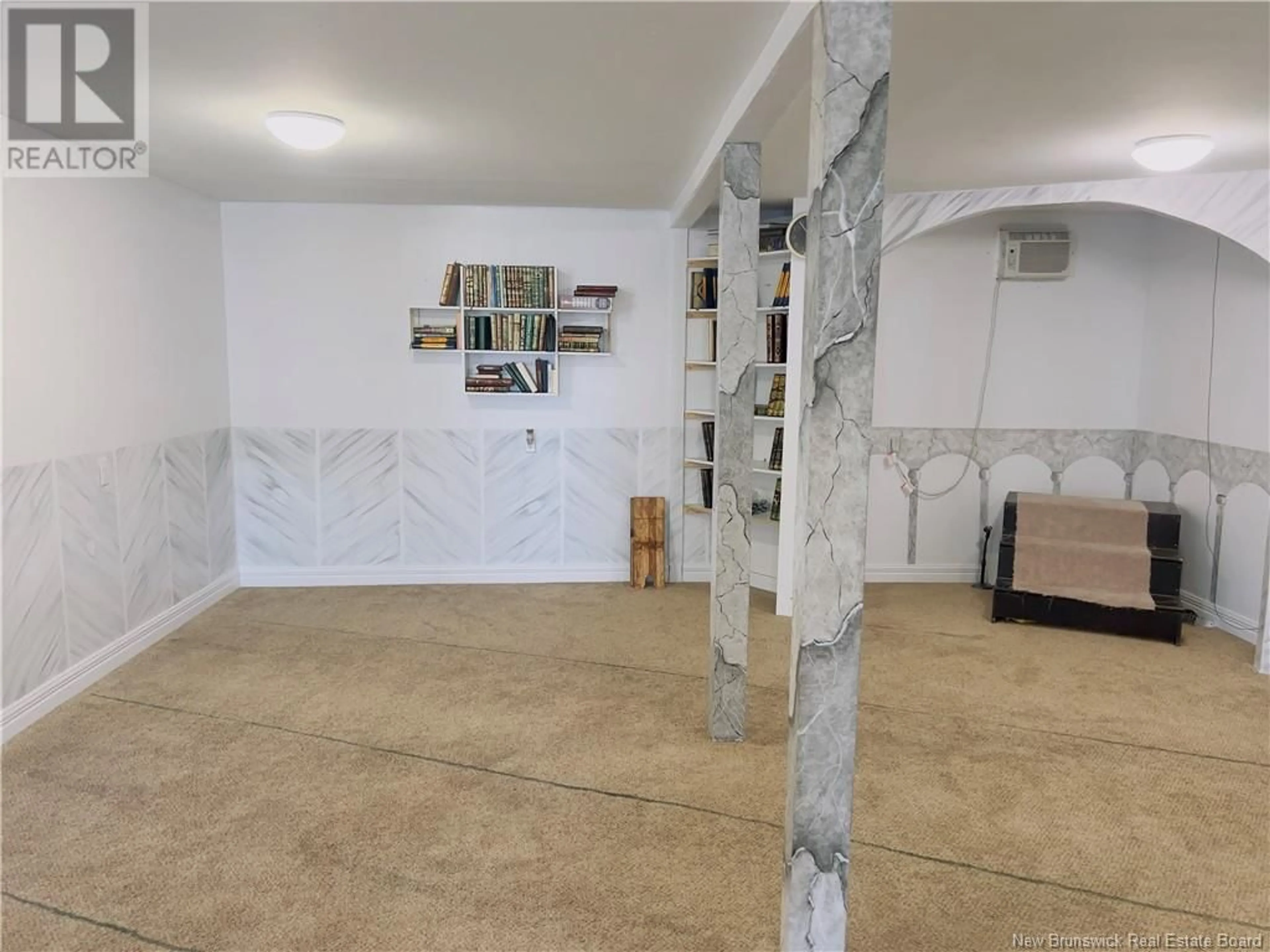 A pic of a room for 370 SOMERSET STREET, Saint John New Brunswick E2K2Y4