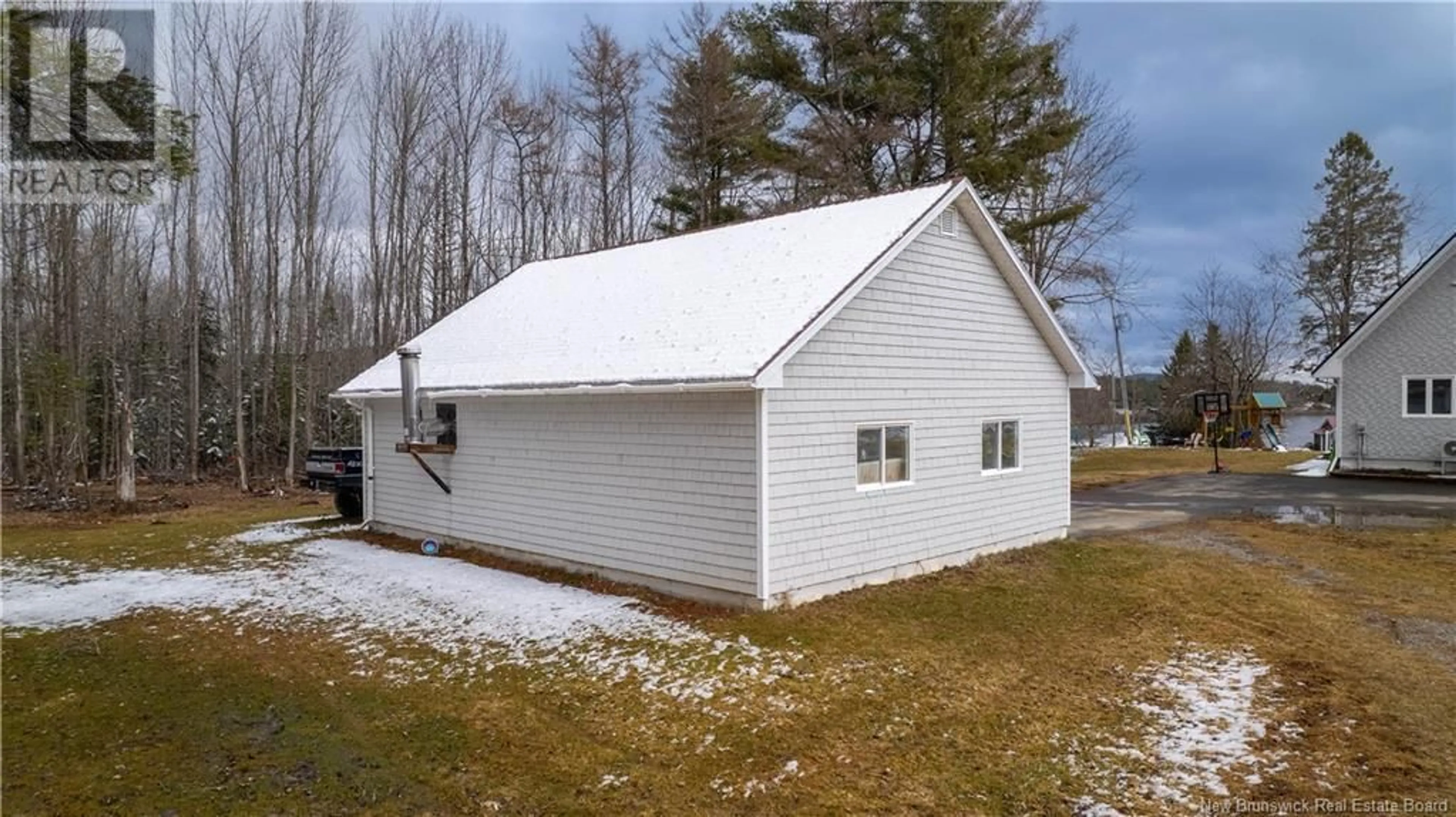 Shed for 2 MARKS STREET, Dufferin New Brunswick E3L3P8