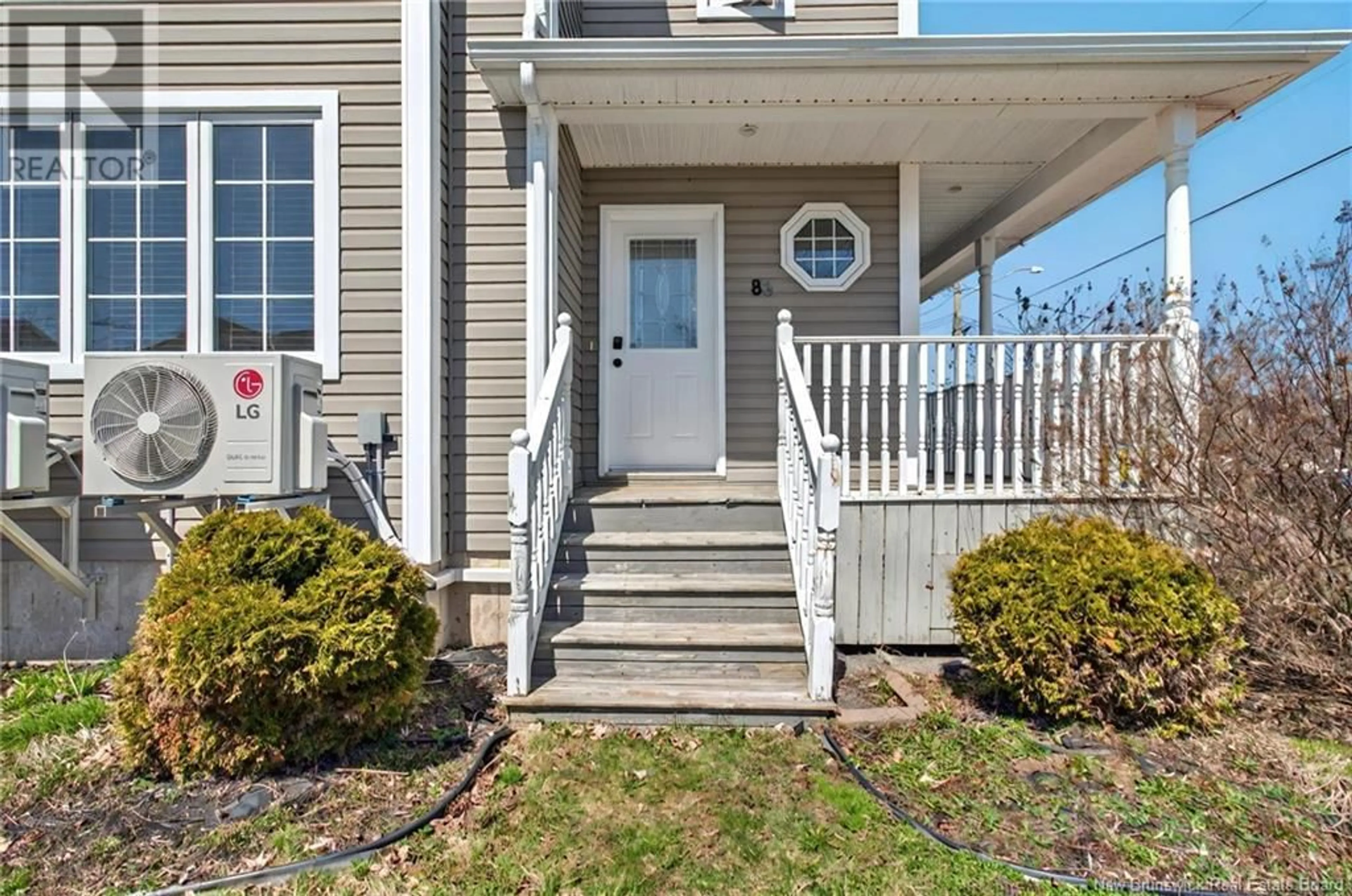 Indoor entryway for 83 RAINFORD COURT, Moncton New Brunswick E1G0T4