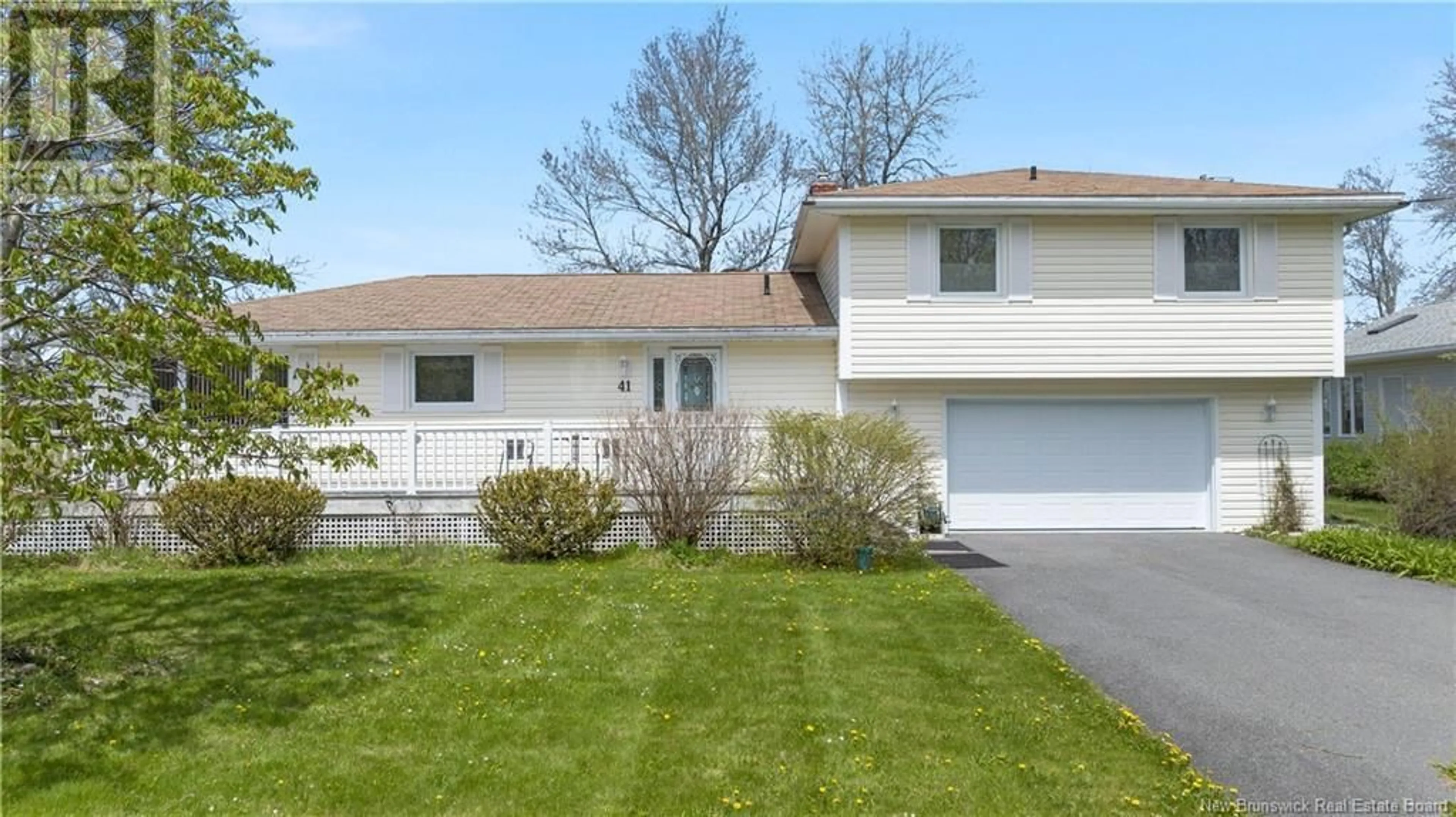 Home with vinyl exterior material, street for 41 RIVERSIDE PARK DRIVE, Grand Bay-Westfield New Brunswick E5K2X7