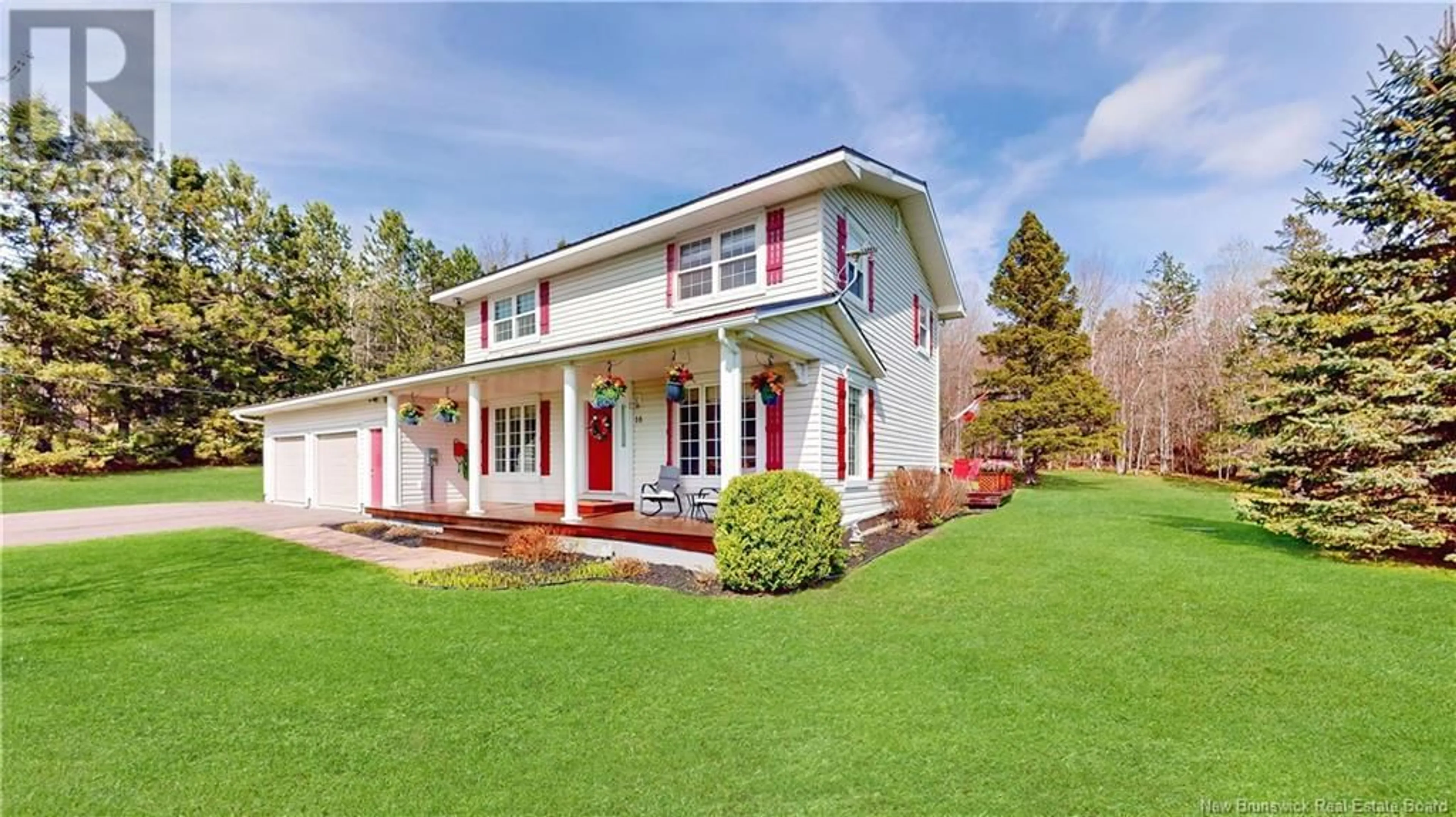 Home with vinyl exterior material, unknown for 16 VALLEYVIEW CRESCENT, Plumweseep New Brunswick E4G2V1