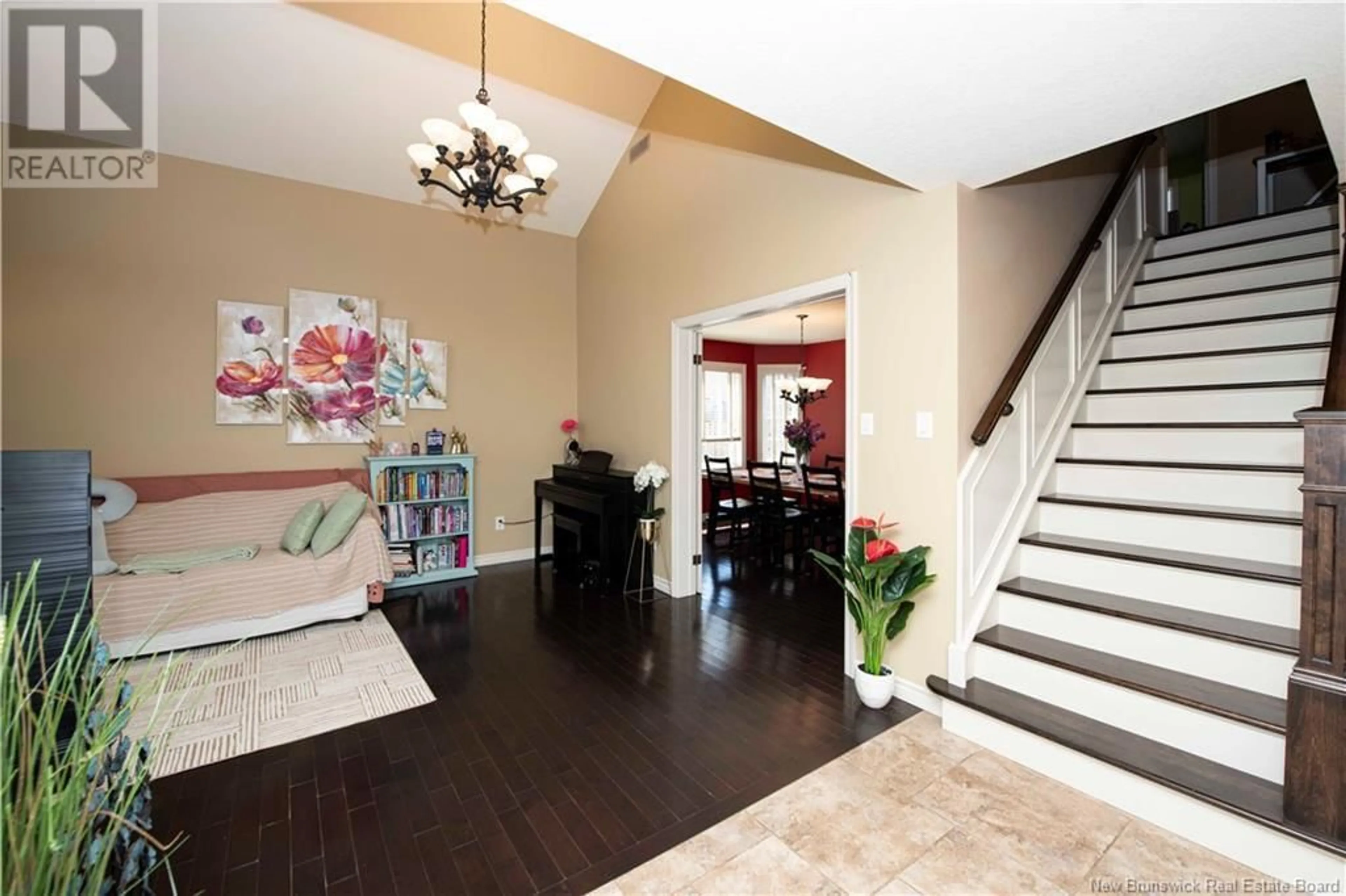 Indoor foyer for 84 LINDEN CRESCENT, Moncton New Brunswick E1B2B2