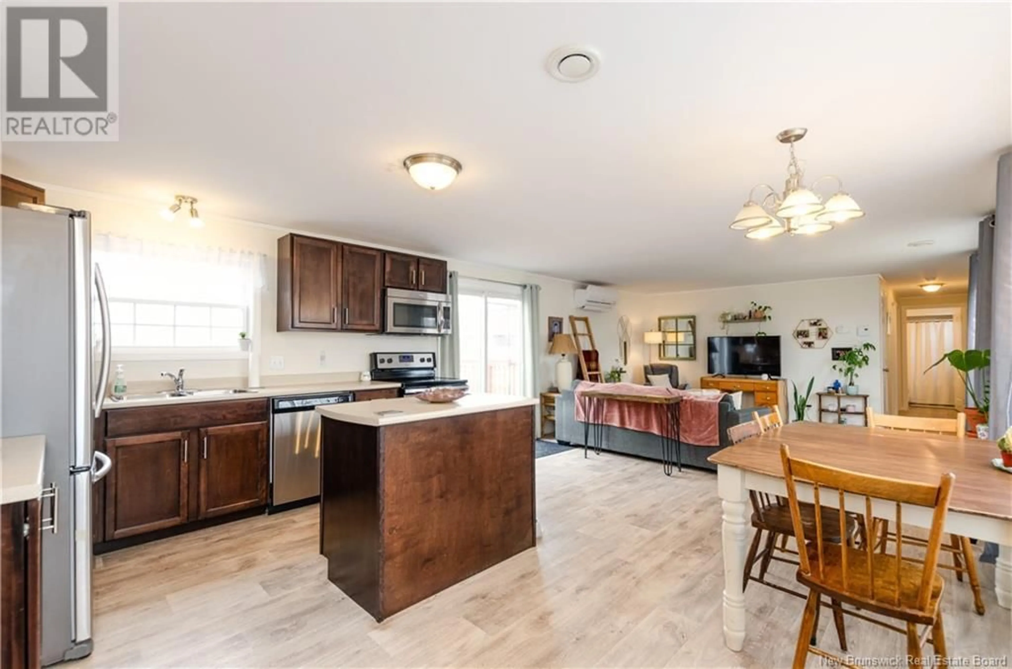 Open concept kitchen, unknown for 7 BONITA COURT, Riverview New Brunswick E1B5R4