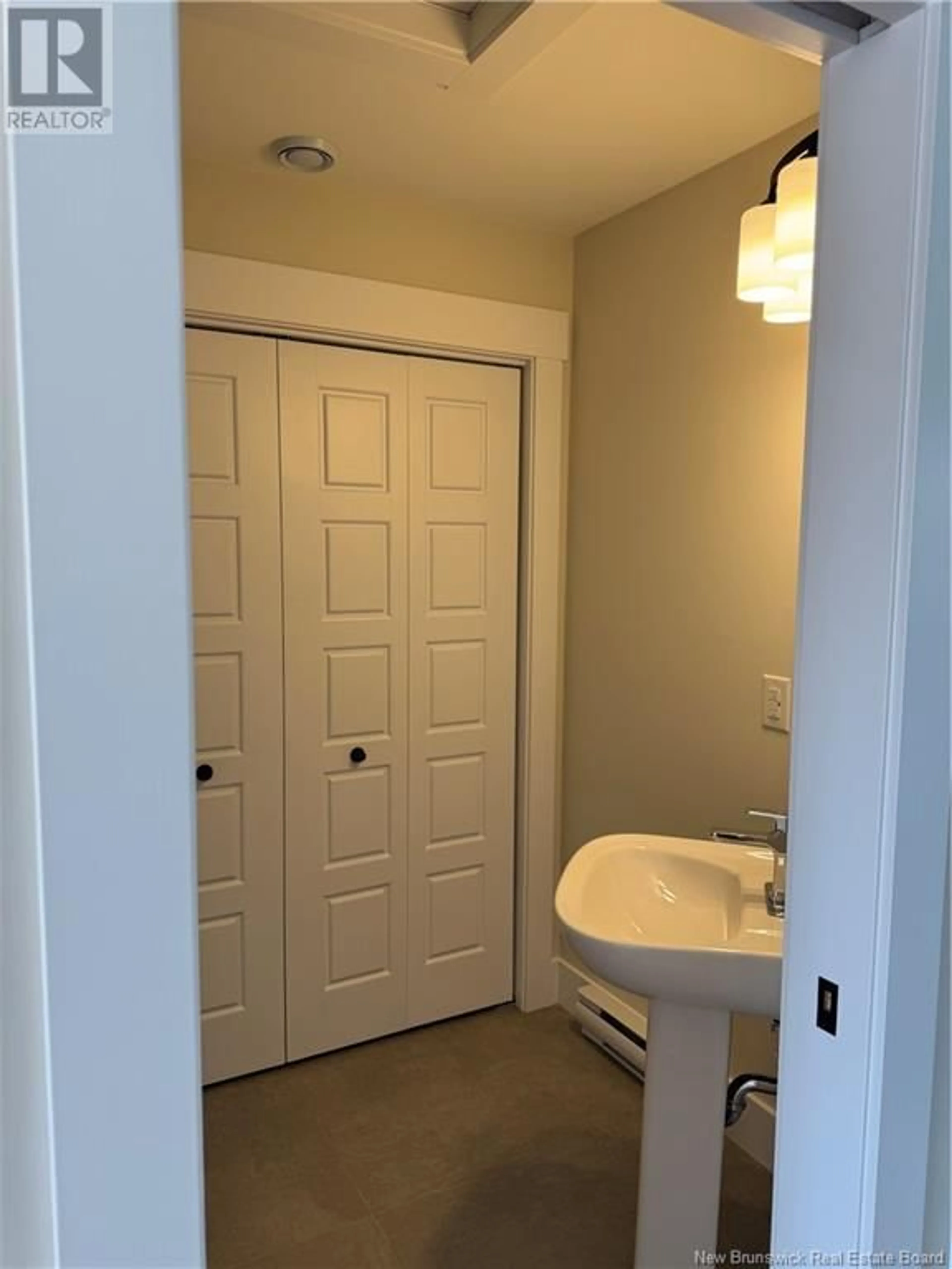 A pic of a room for 58 ALOSIER CRESCENT, Moncton New Brunswick E1K0A1