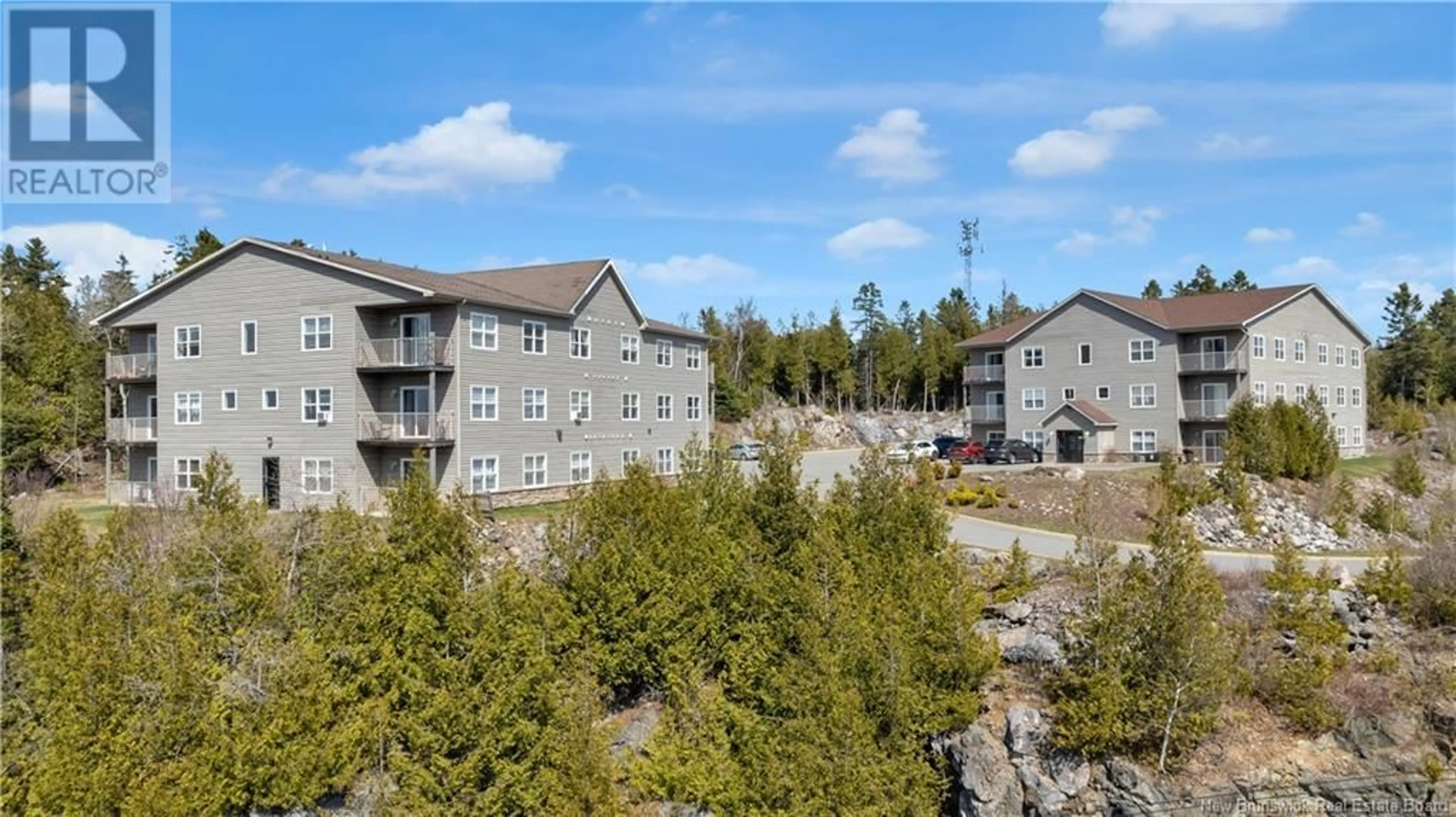 A pic from outside/outdoor area/front of a property/back of a property/a pic from drone, unknown for 2 - 1200 SOMERSET STREET, Saint John New Brunswick E2K0E2