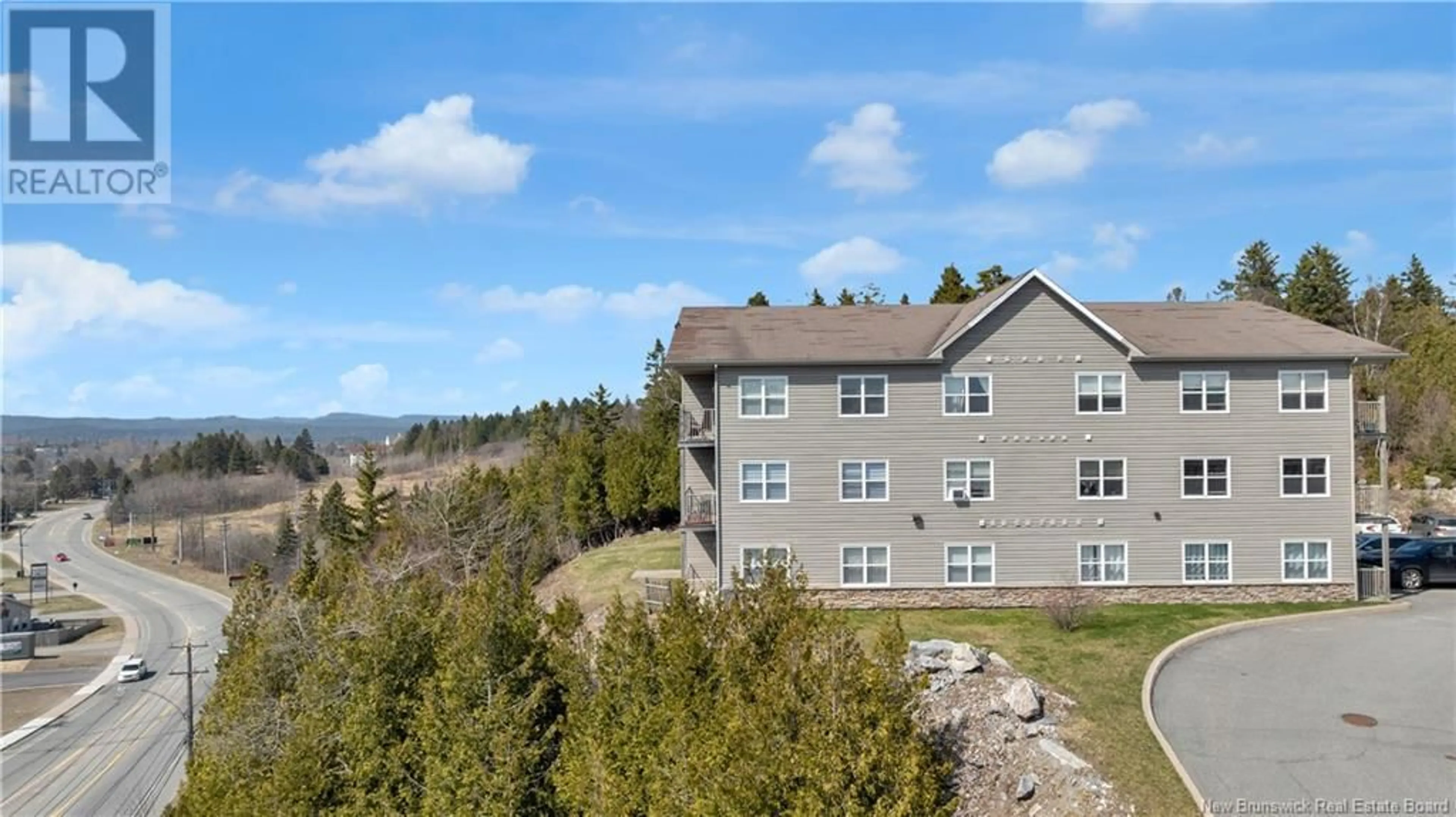 A pic from outside/outdoor area/front of a property/back of a property/a pic from drone, unknown for 2 - 1200 SOMERSET STREET, Saint John New Brunswick E2K0E2