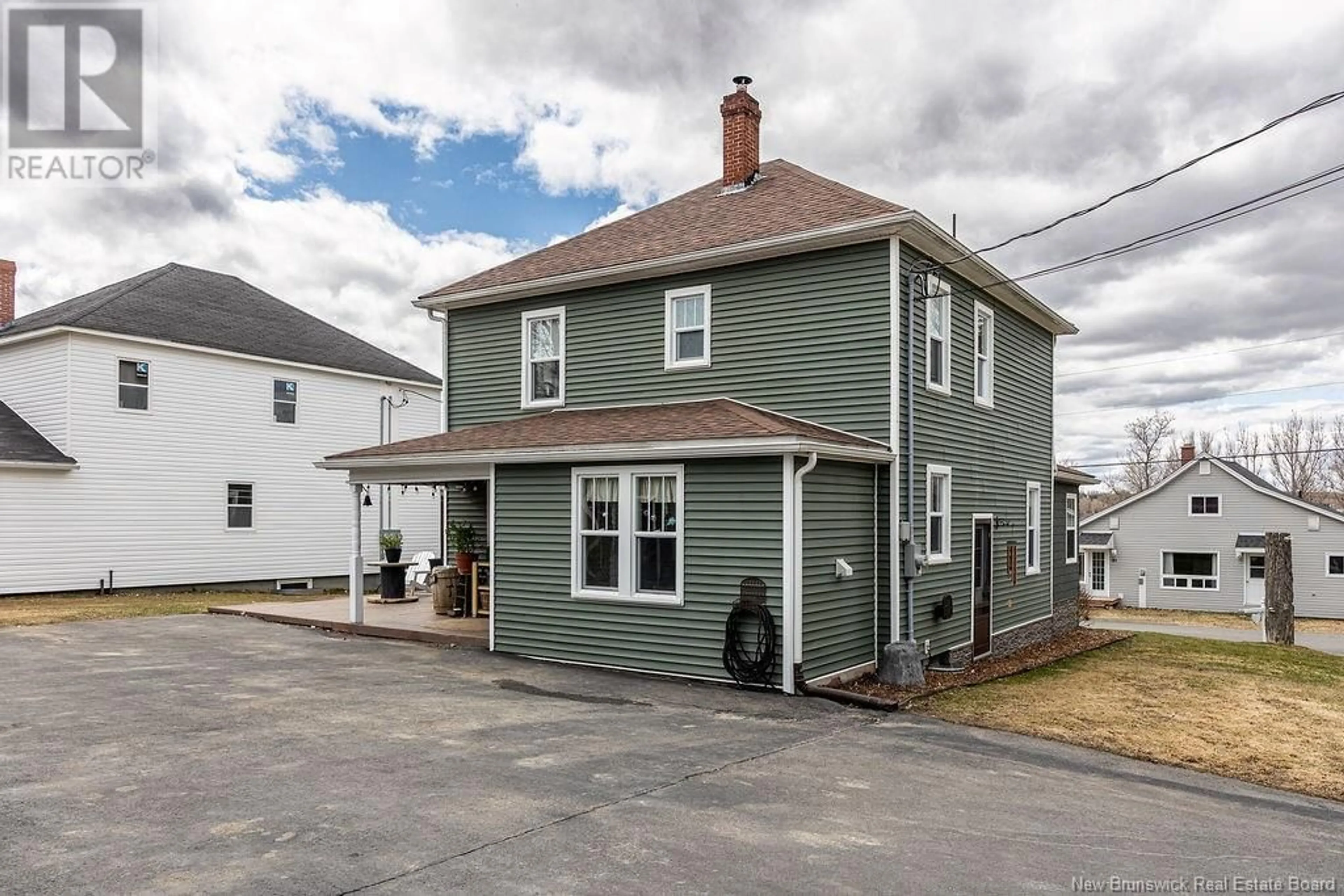 Home with vinyl exterior material, street for 16 ELM STREET, Hartland New Brunswick E7P2R5