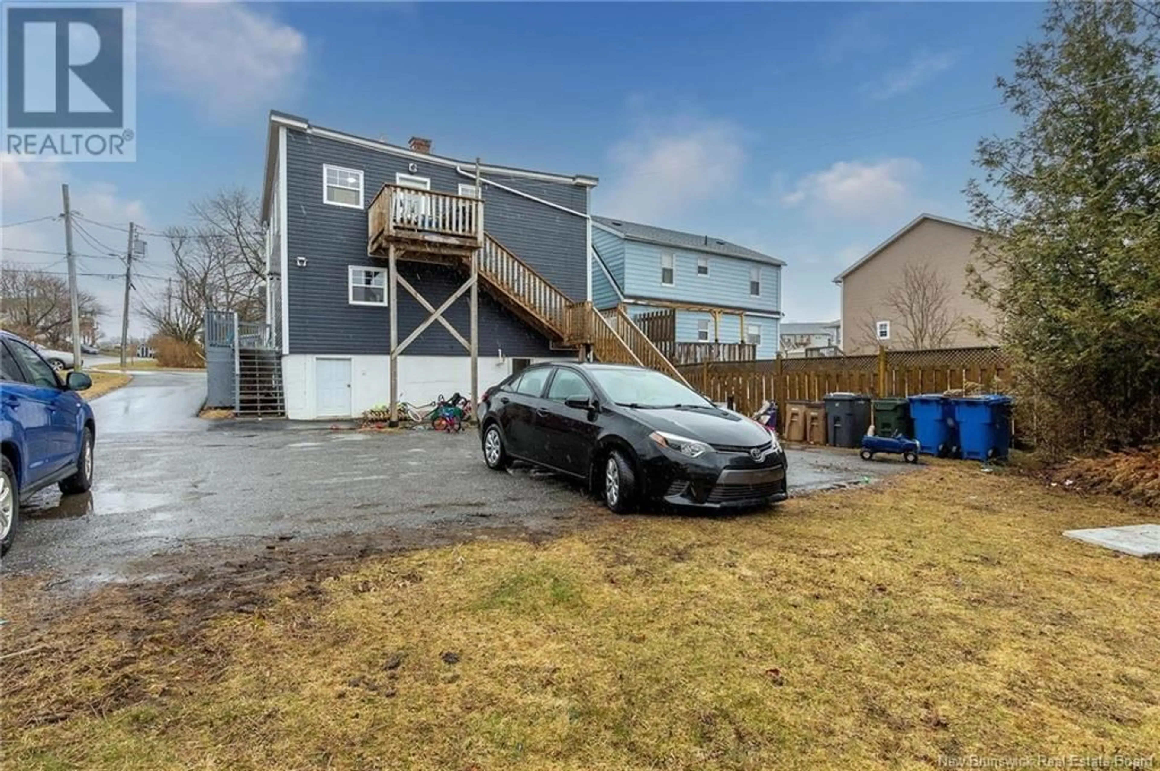 A pic from outside/outdoor area/front of a property/back of a property/a pic from drone, street for 28 FOLEY COURT, Saint John New Brunswick E2J1B9
