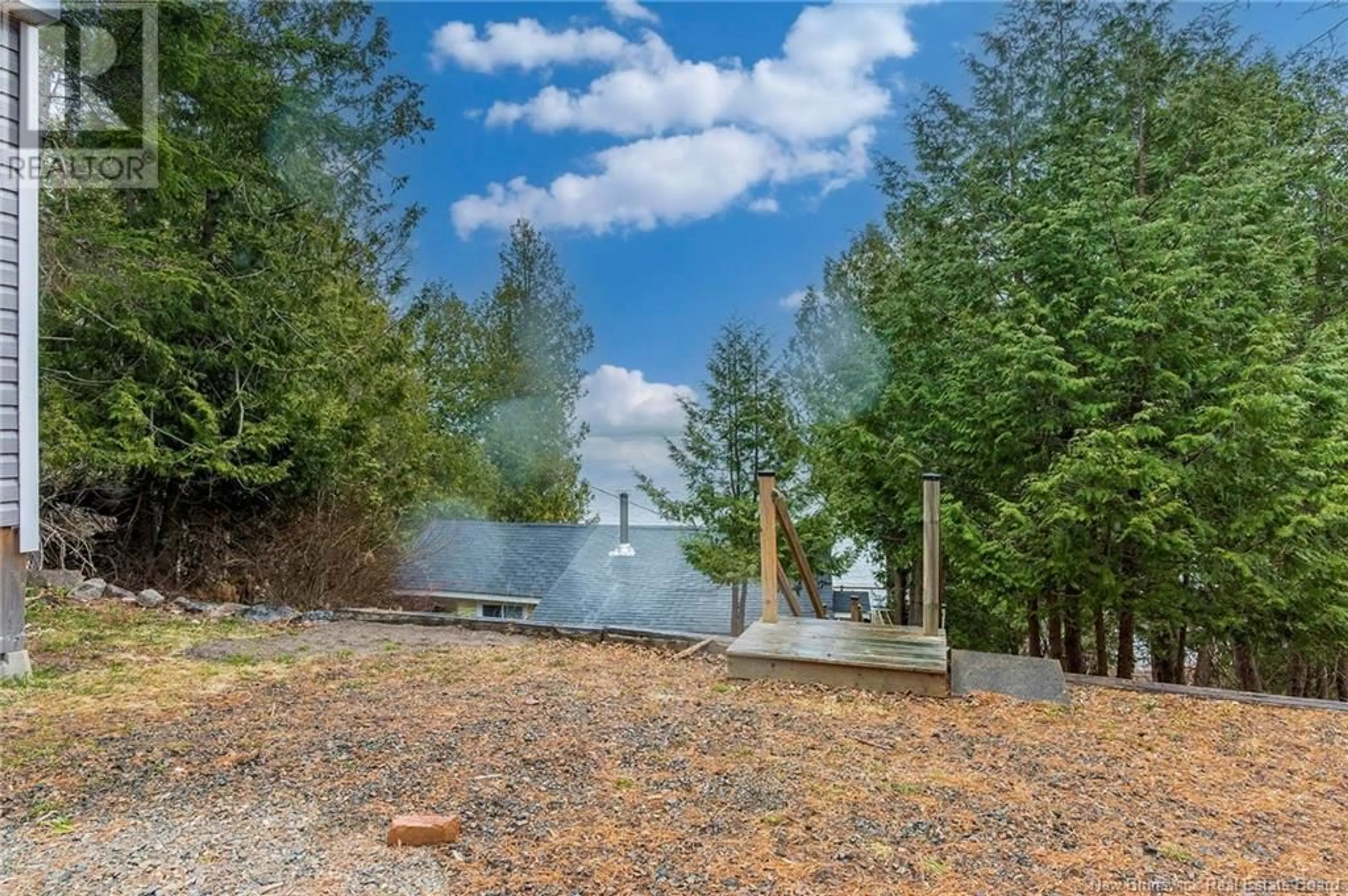 Patio, water/lake/river/ocean view for 162 HILLSIDE ROAD, Saint John New Brunswick E2M7P4