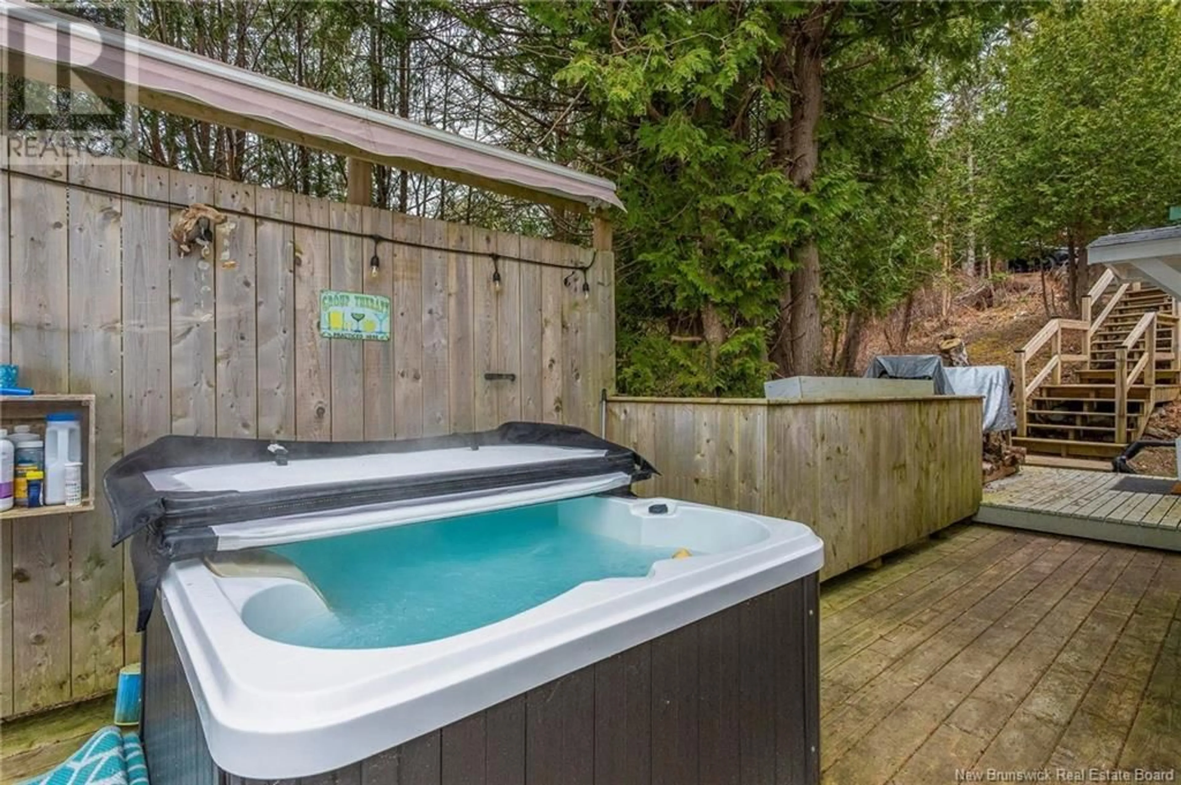 Patio, unknown for 162 HILLSIDE ROAD, Saint John New Brunswick E2M7P4