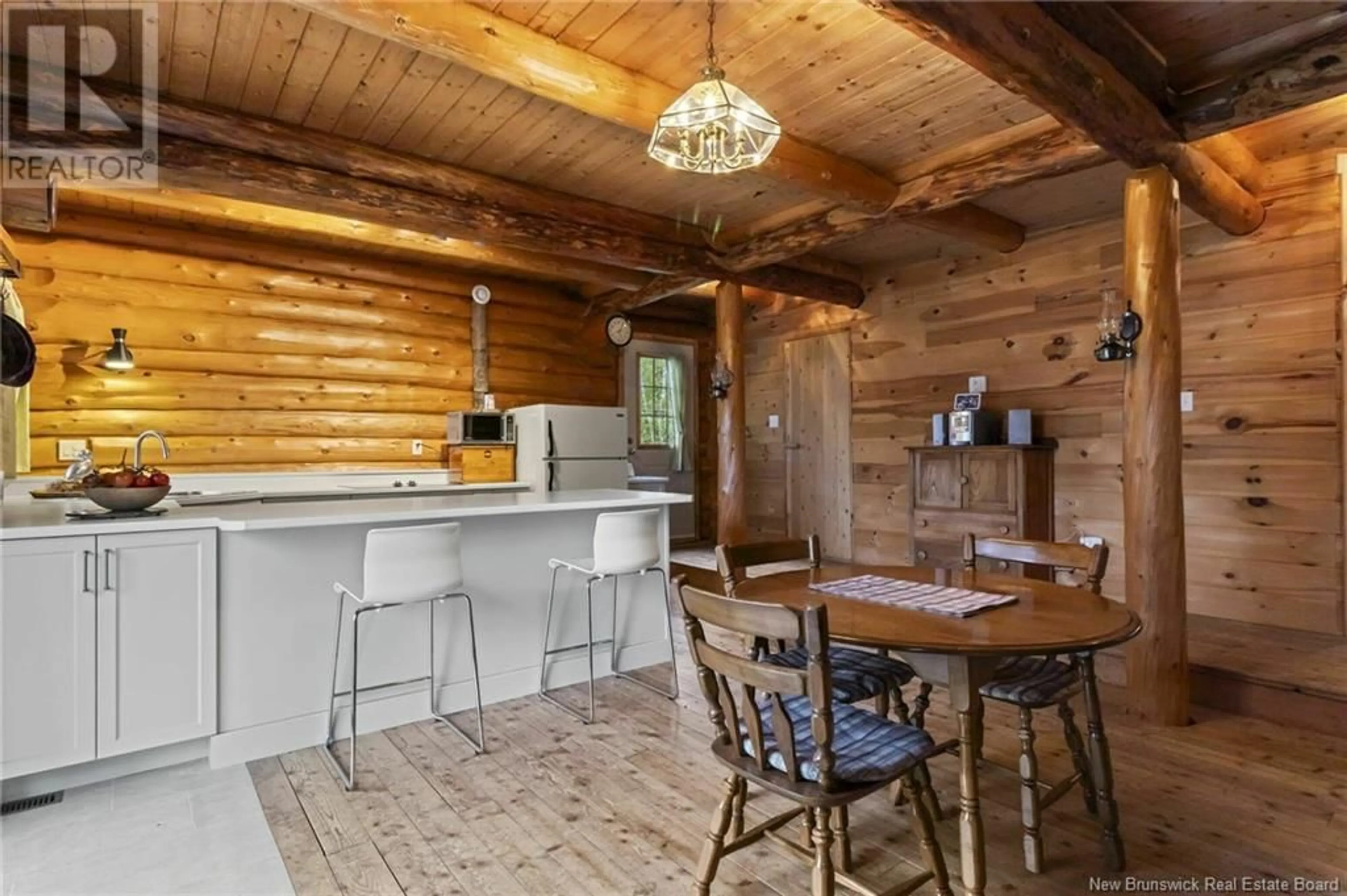 Rustic kitchen, wood/laminate floor for 68 FAIRWEST SHORE ROAD, Shediac New Brunswick E4R1J6