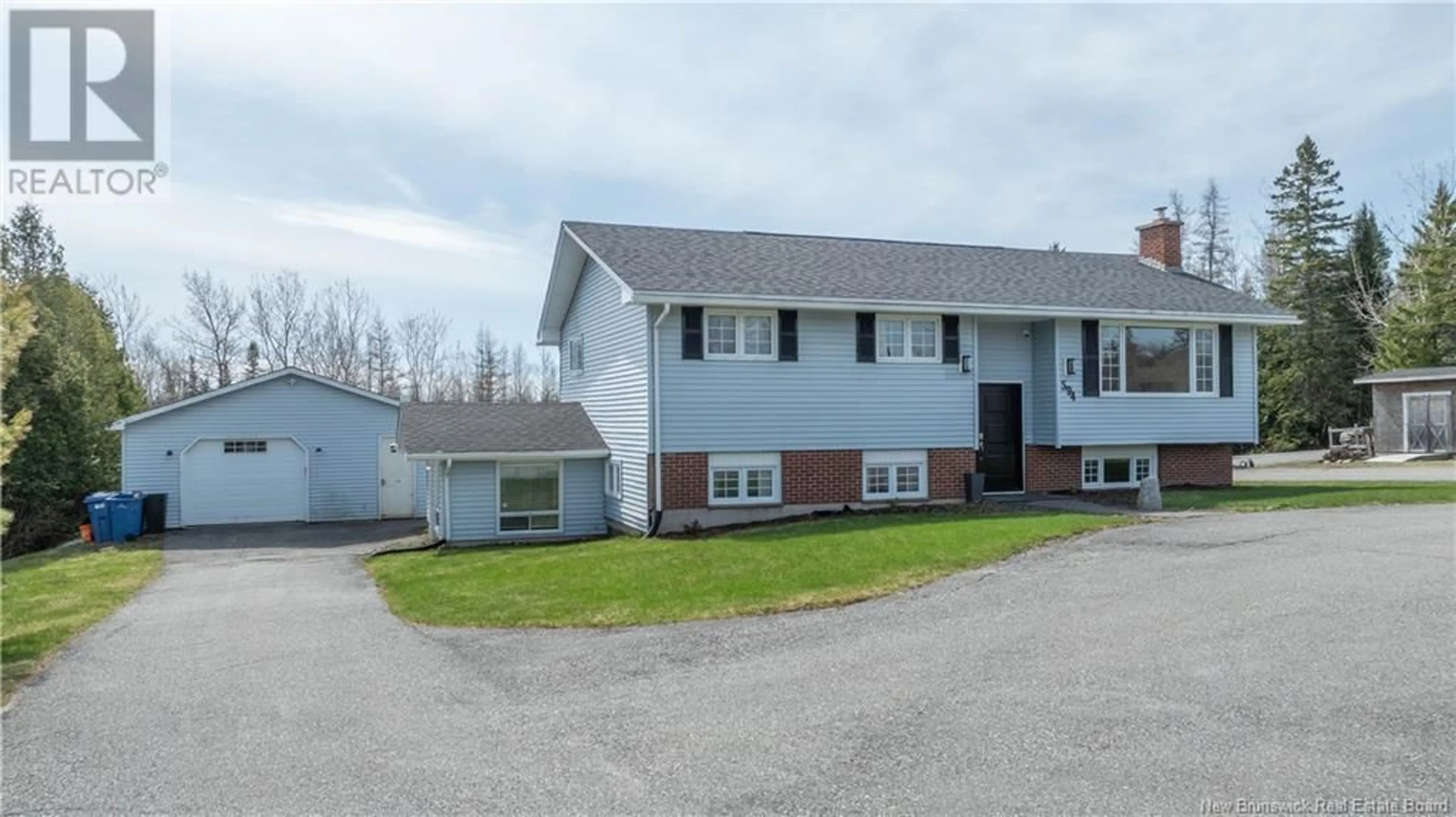 Unknown for 594 HAMPTON ROAD, Quispamsis New Brunswick E2G1C8