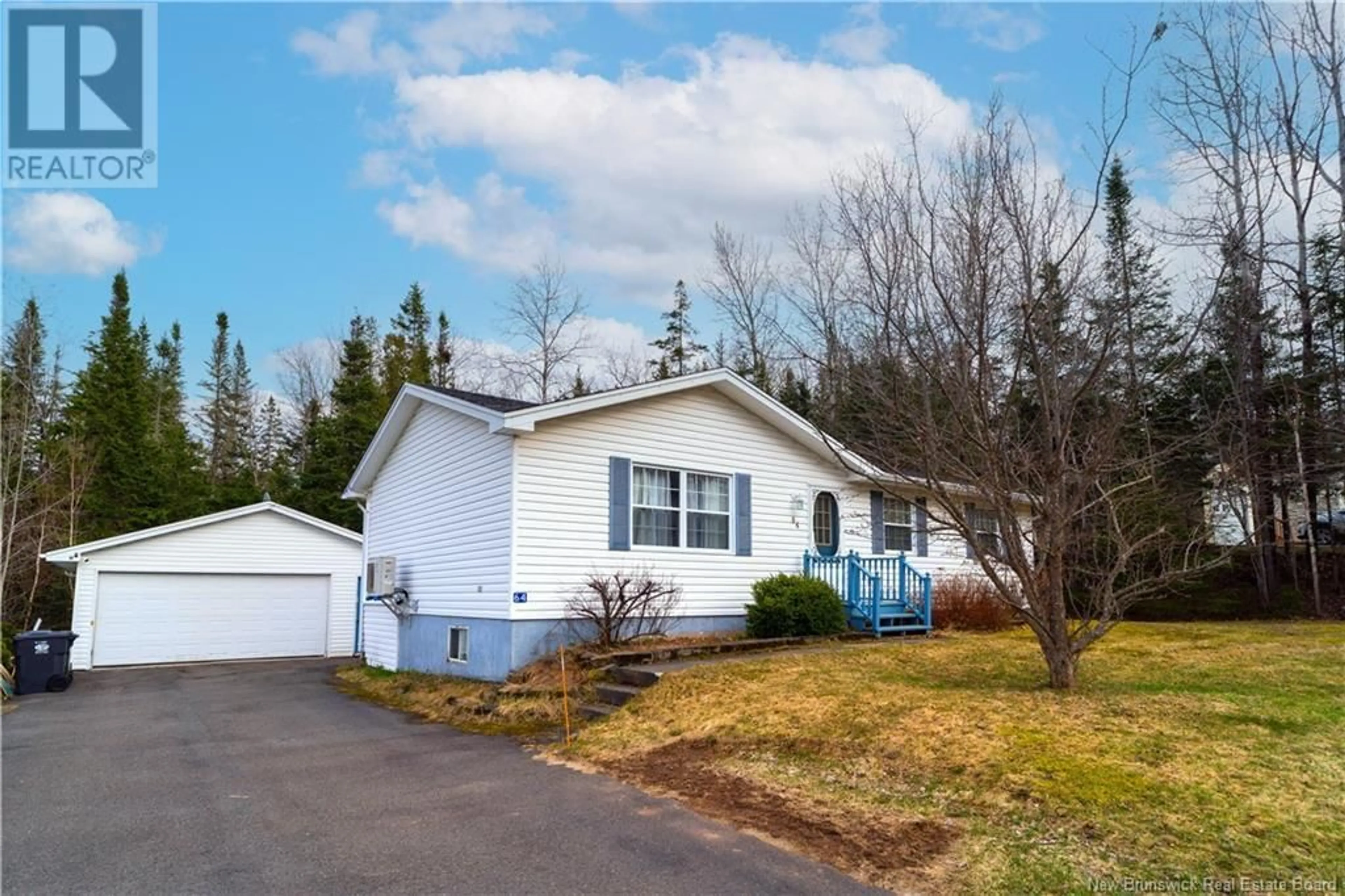 Home with vinyl exterior material, street for 64 DONLEA DRIVE, Hampton New Brunswick E5N5K3