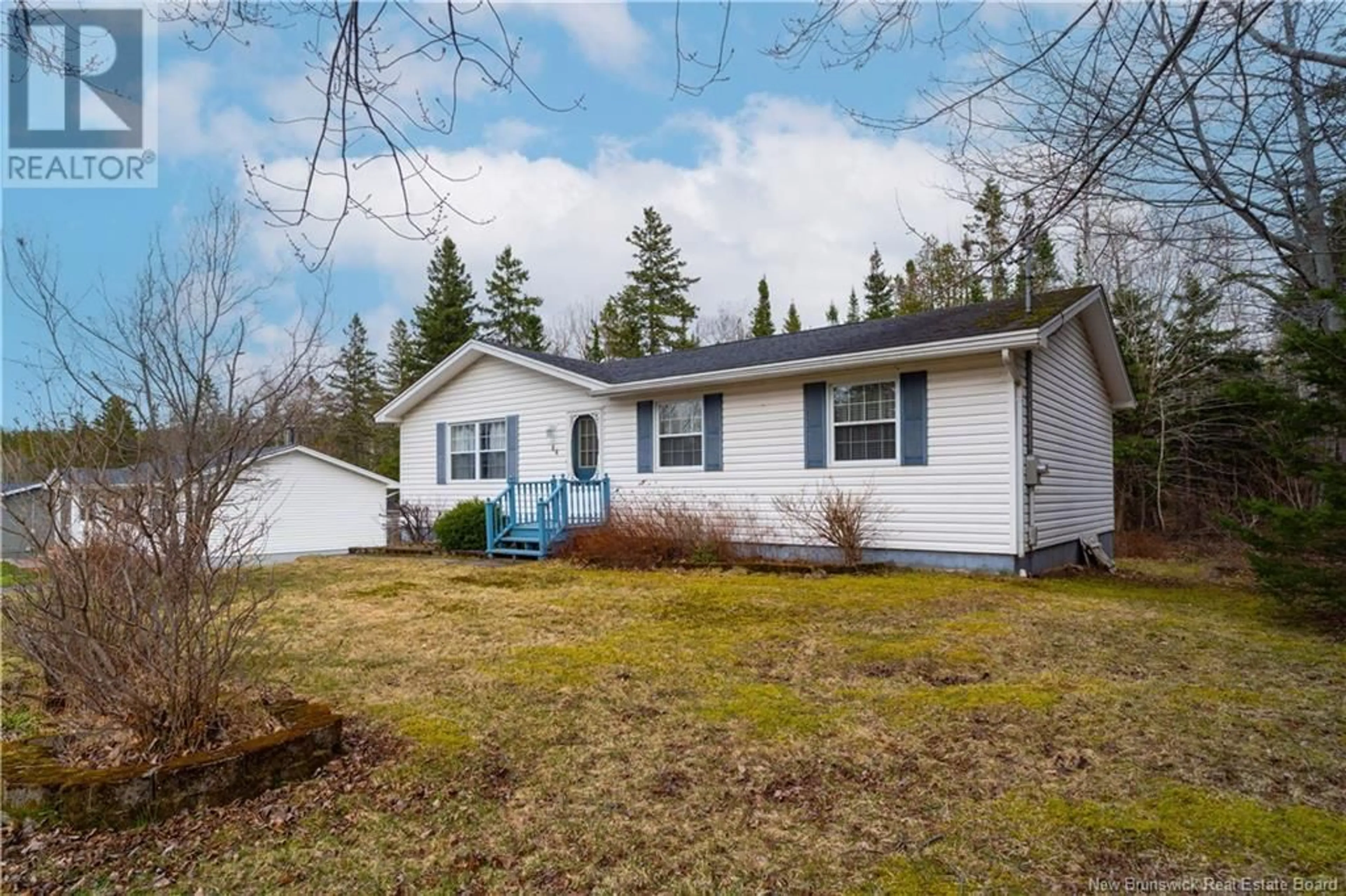 Home with vinyl exterior material, street for 64 DONLEA DRIVE, Hampton New Brunswick E5N5K3