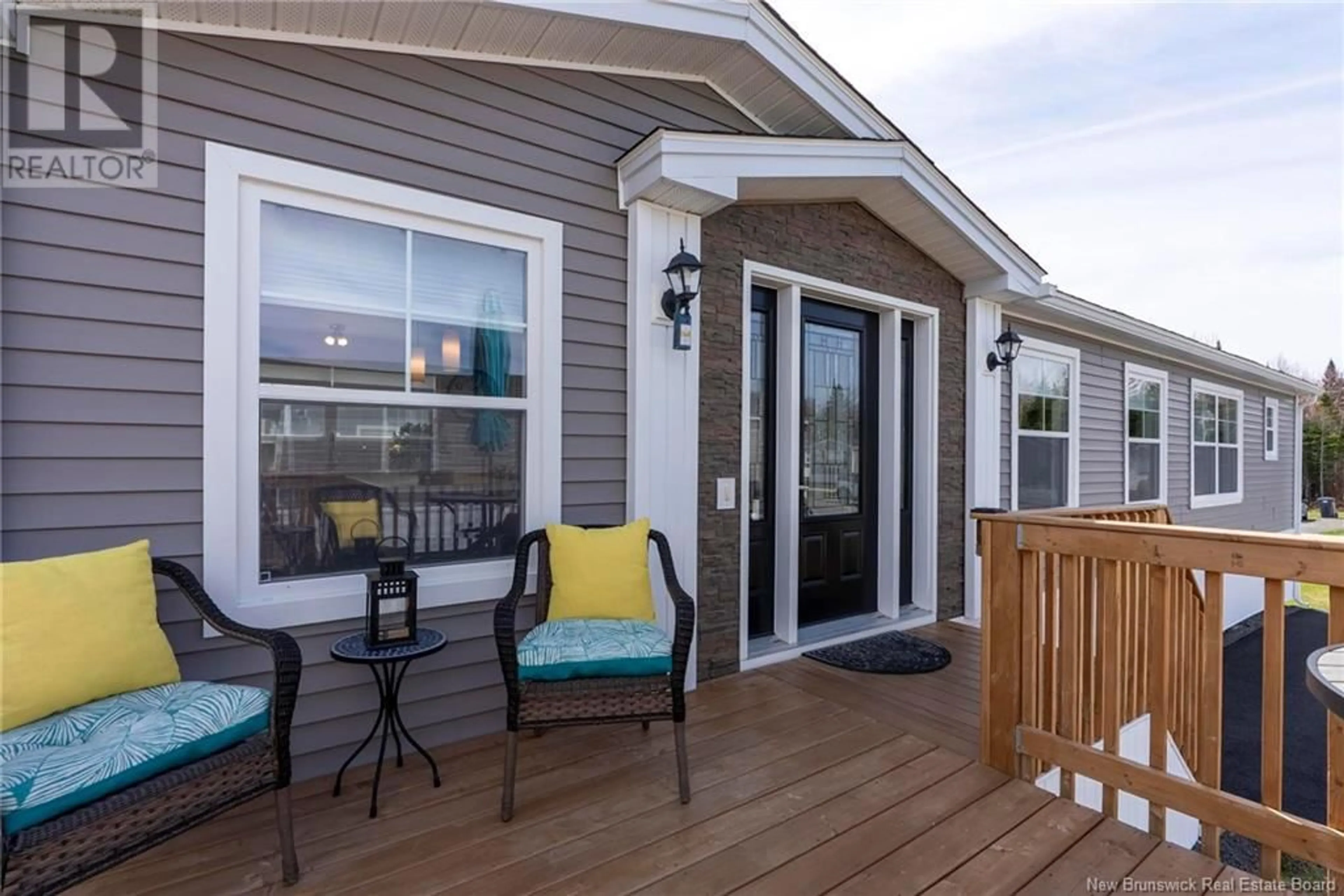 Home with vinyl exterior material, water/lake/river/ocean view for 124 BURNS STREET, Fredericton New Brunswick E3G4C8