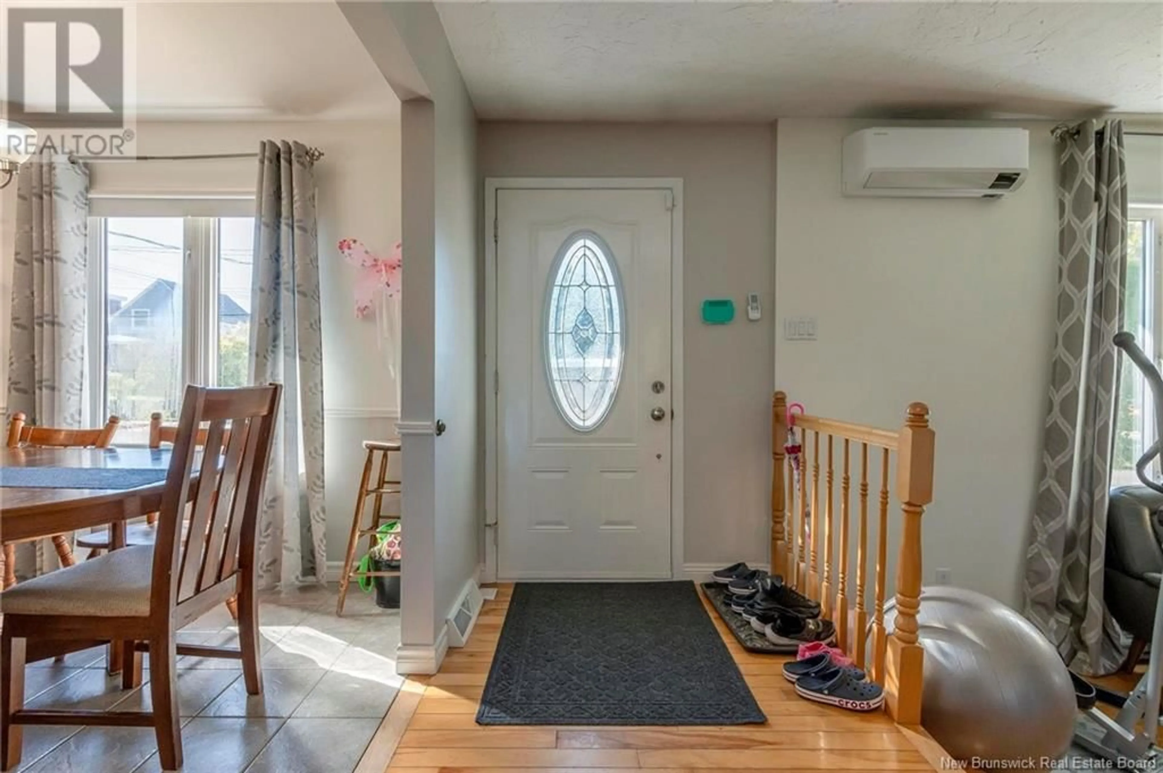 Indoor entryway for 215 SPRUCE STREET, Moncton New Brunswick E1C7K5